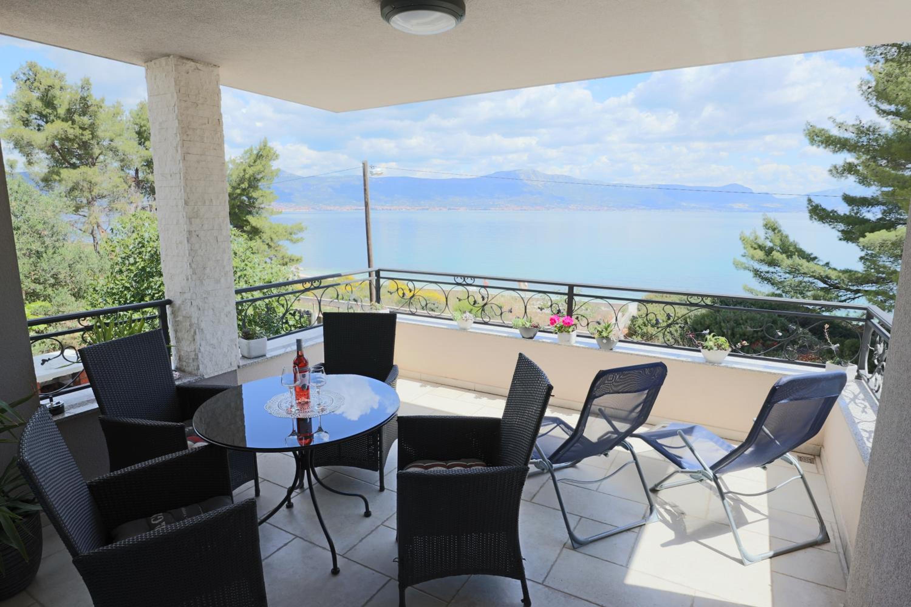 Villa La Bomboniera view 2
