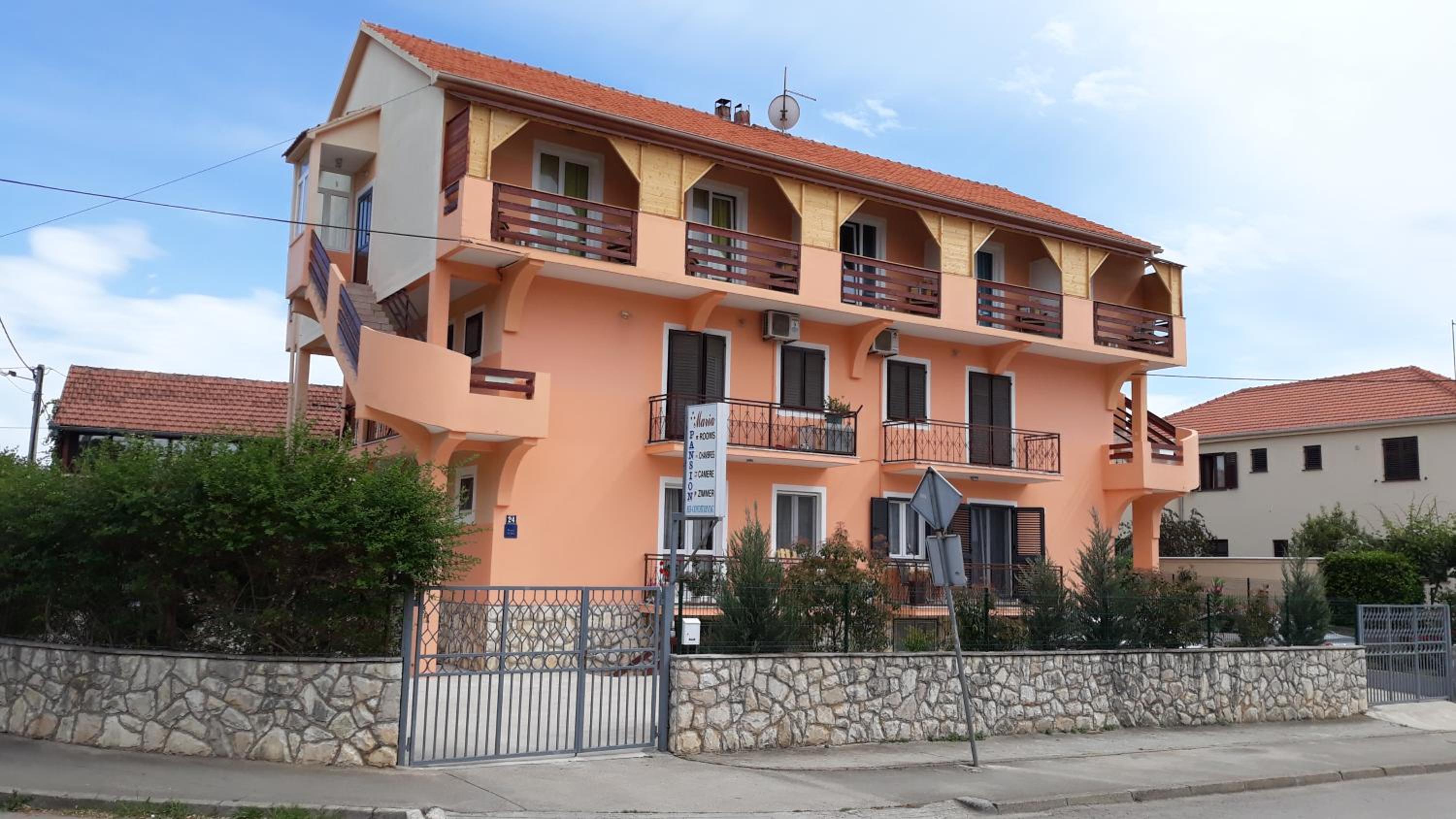 Hotel Pansion Maria - Image 1