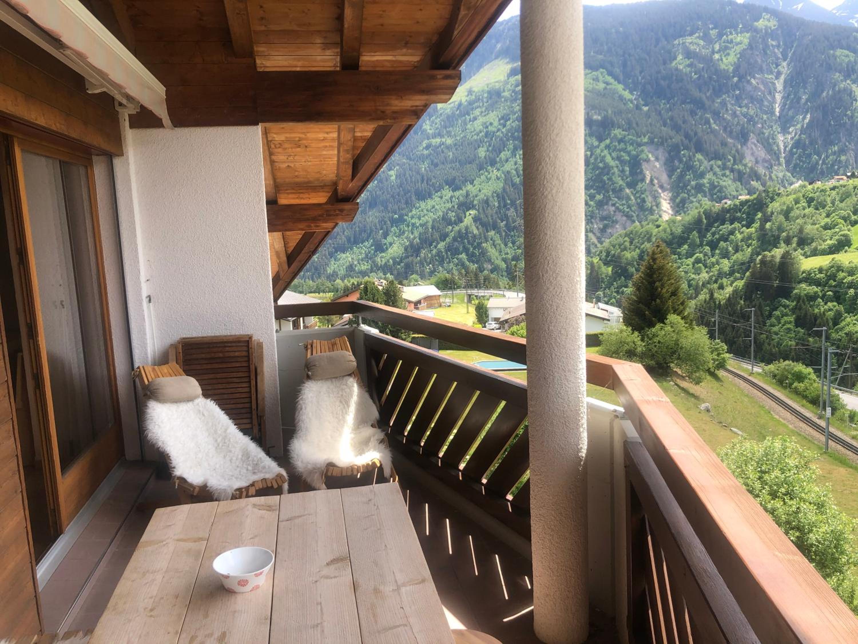 Casa Spel Mir view 2