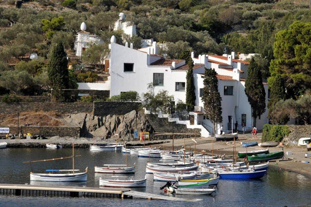 Dúplex Luminoso en el centro de CADAQUÉS