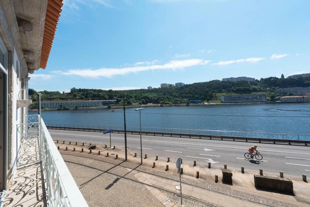 Quayside Douro River view 4