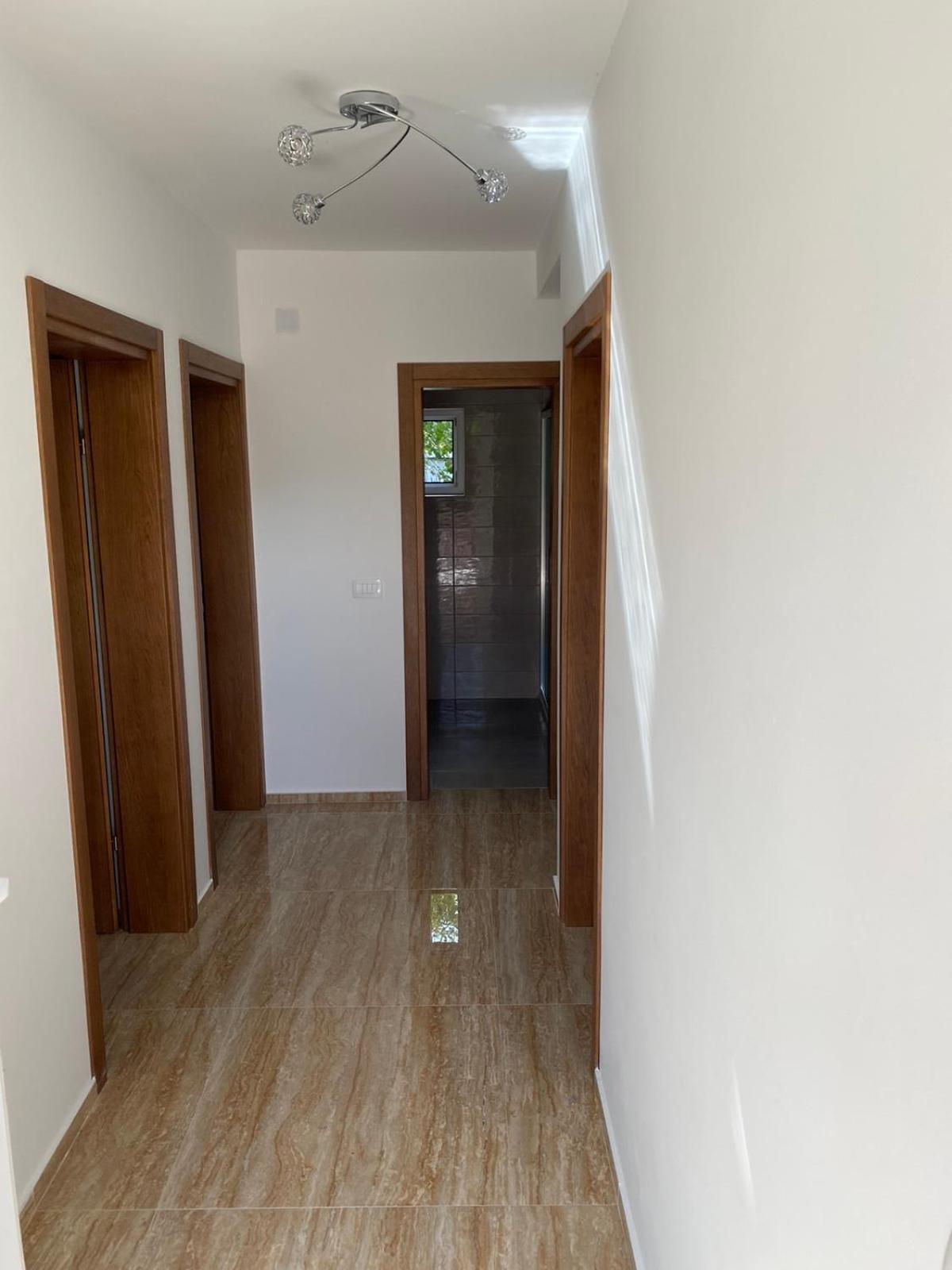 Apartman 02