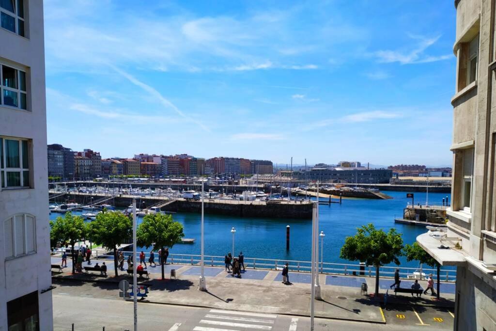 Apartamento en Cimadevilla junto al Puerto Deportivo