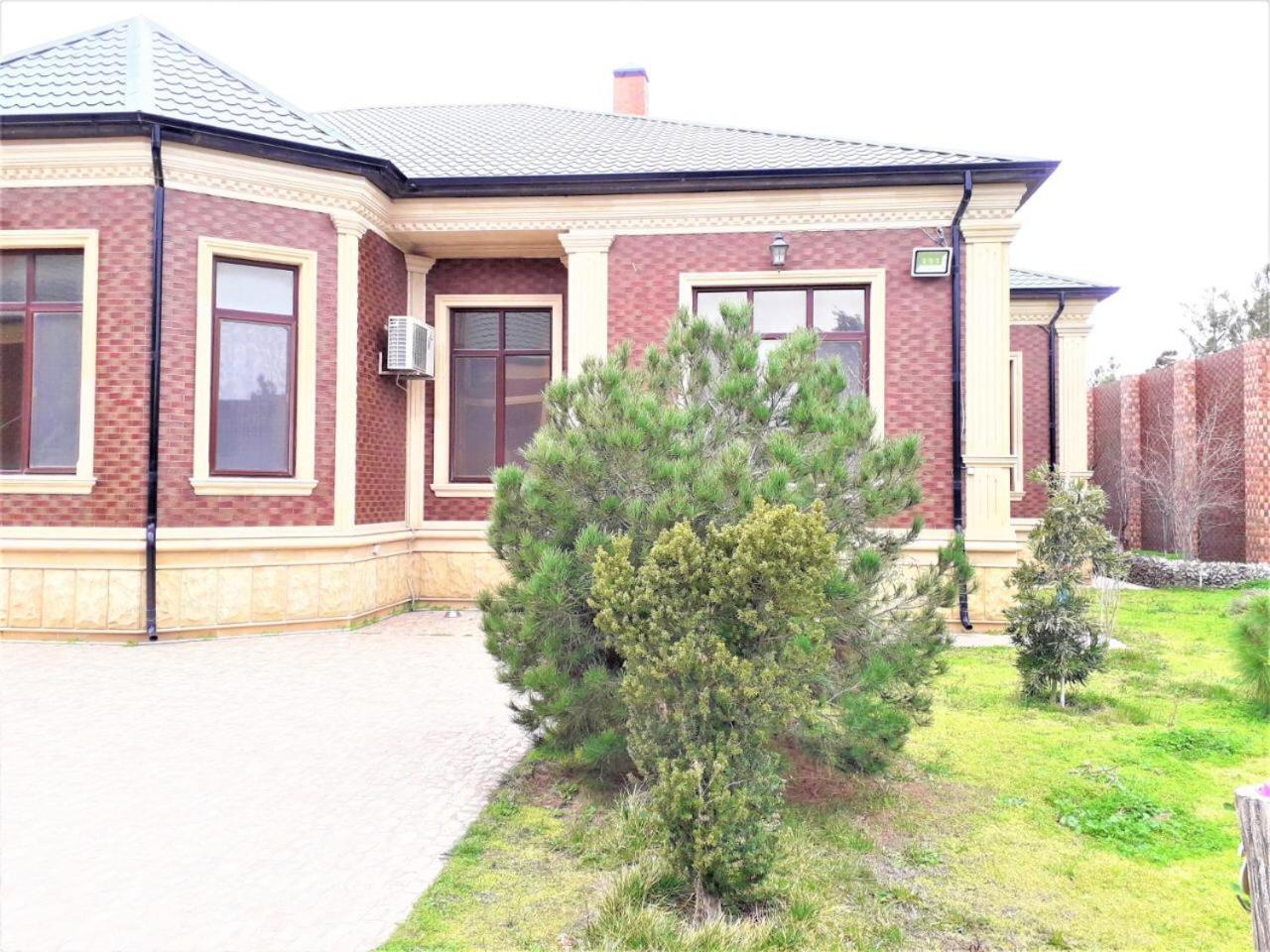 Shuvelan Cottage House