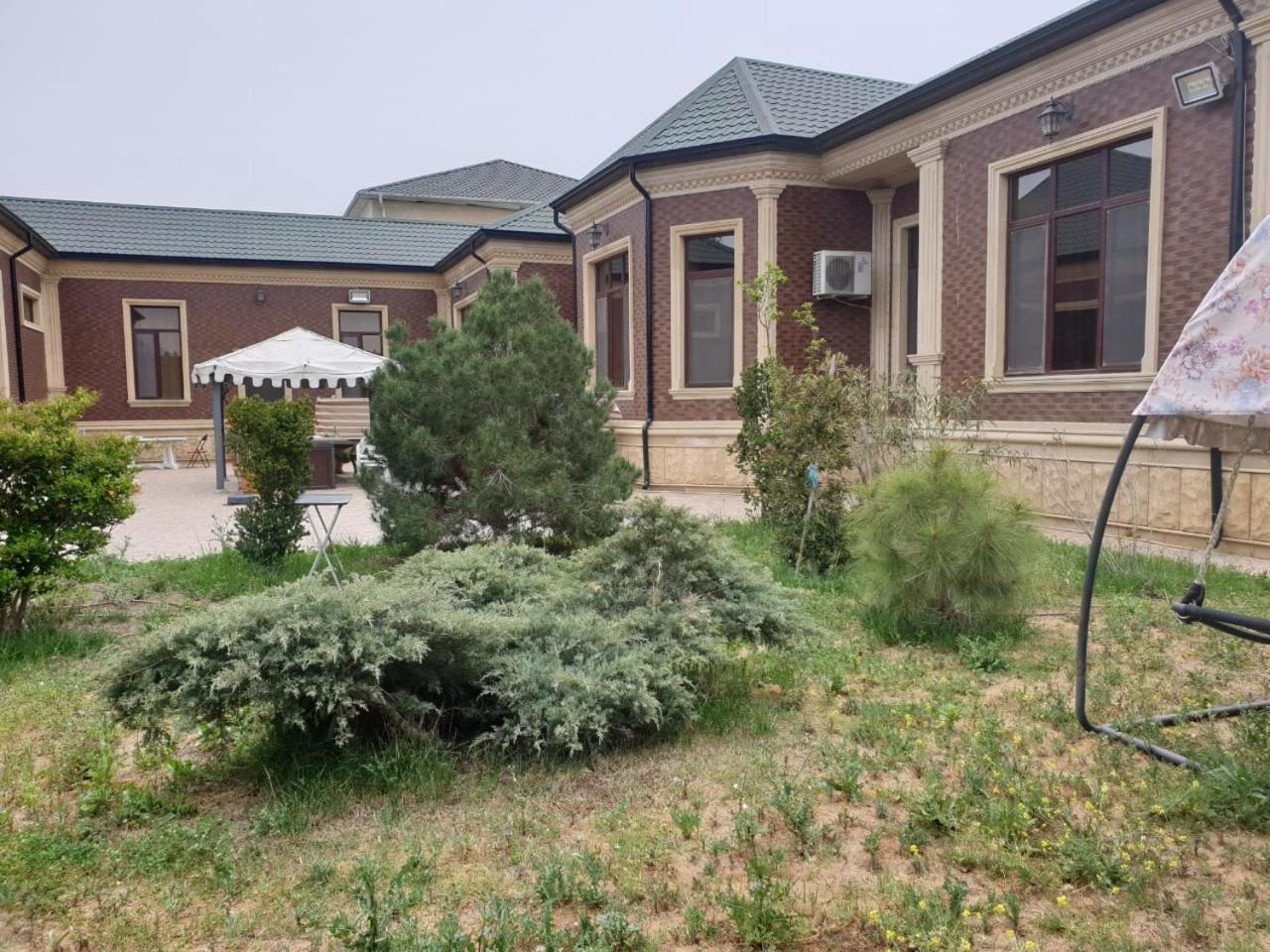 Shuvelan Cottage House