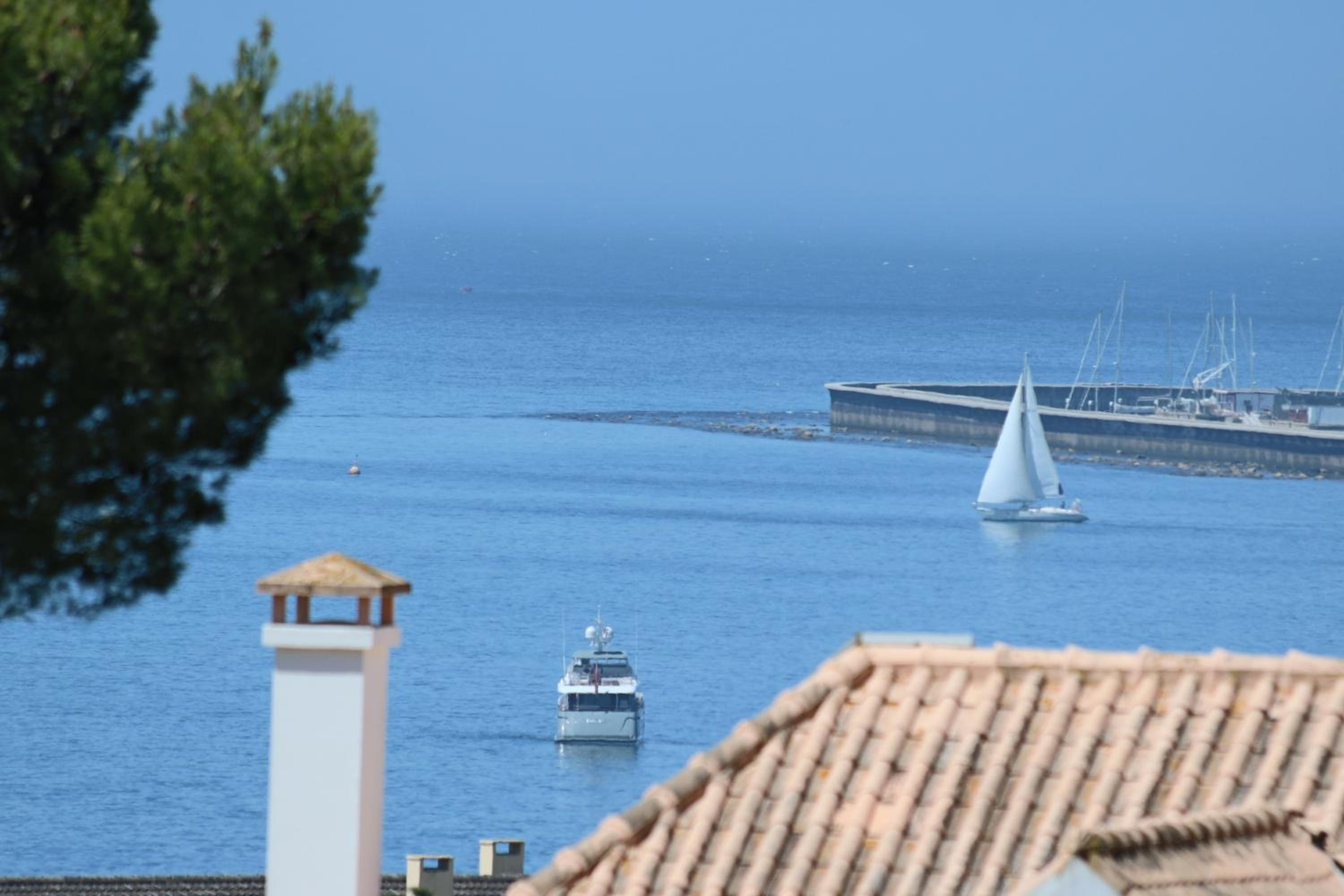 Cascais Estoril Apartment 400 m from Beach view 5