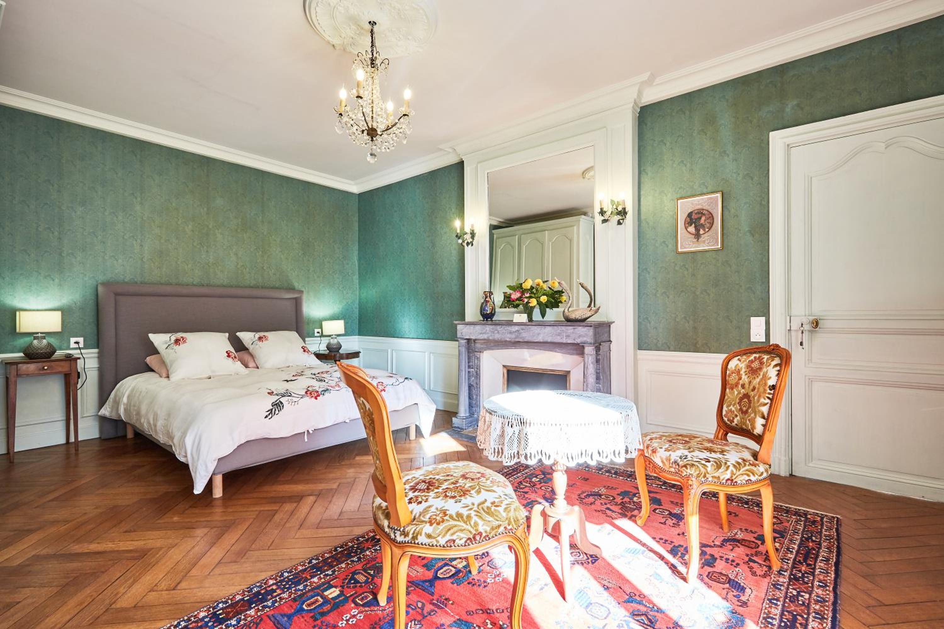 Chateau des Monts