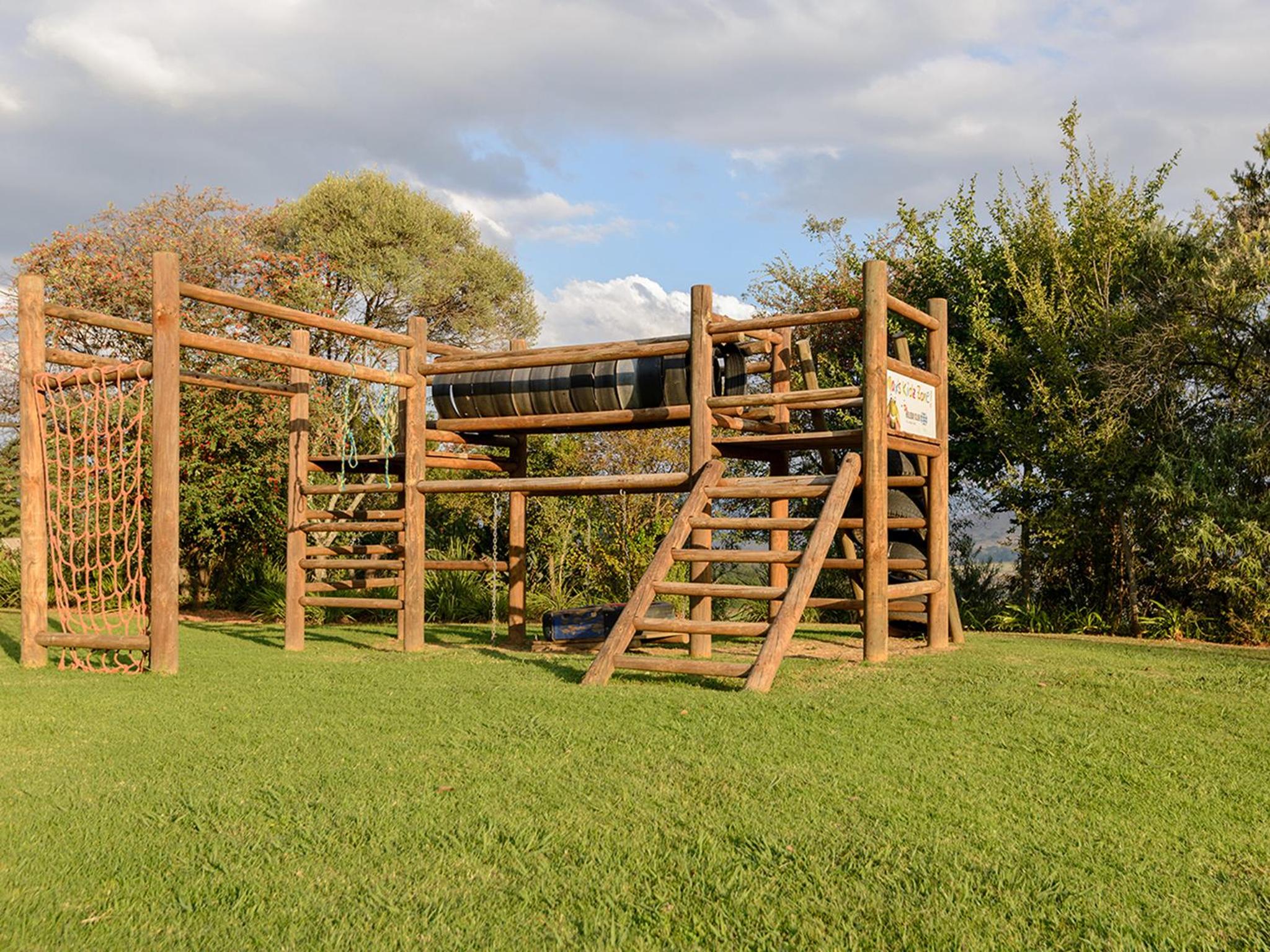 Cayley Mountain Resort