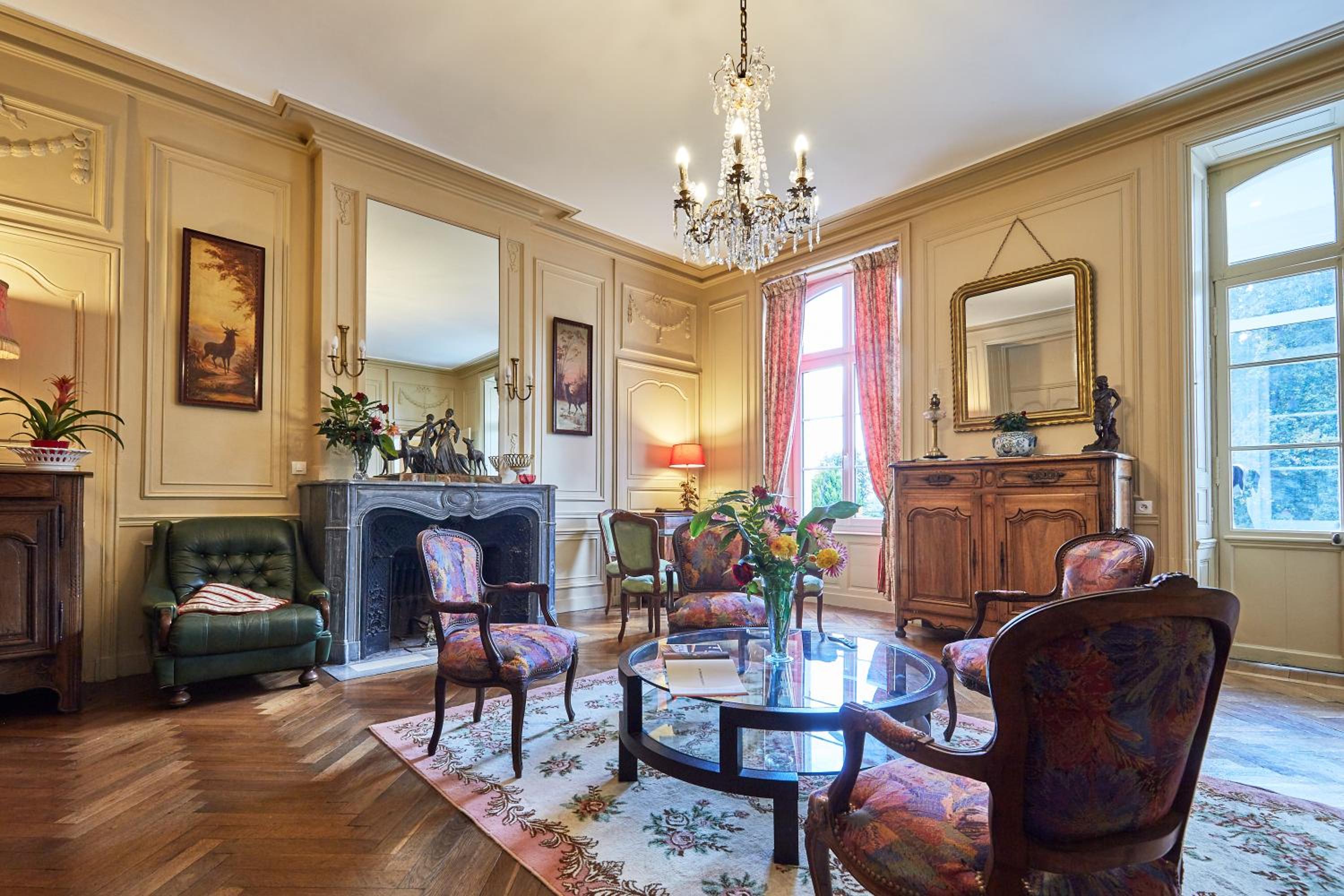 Chateau des Monts