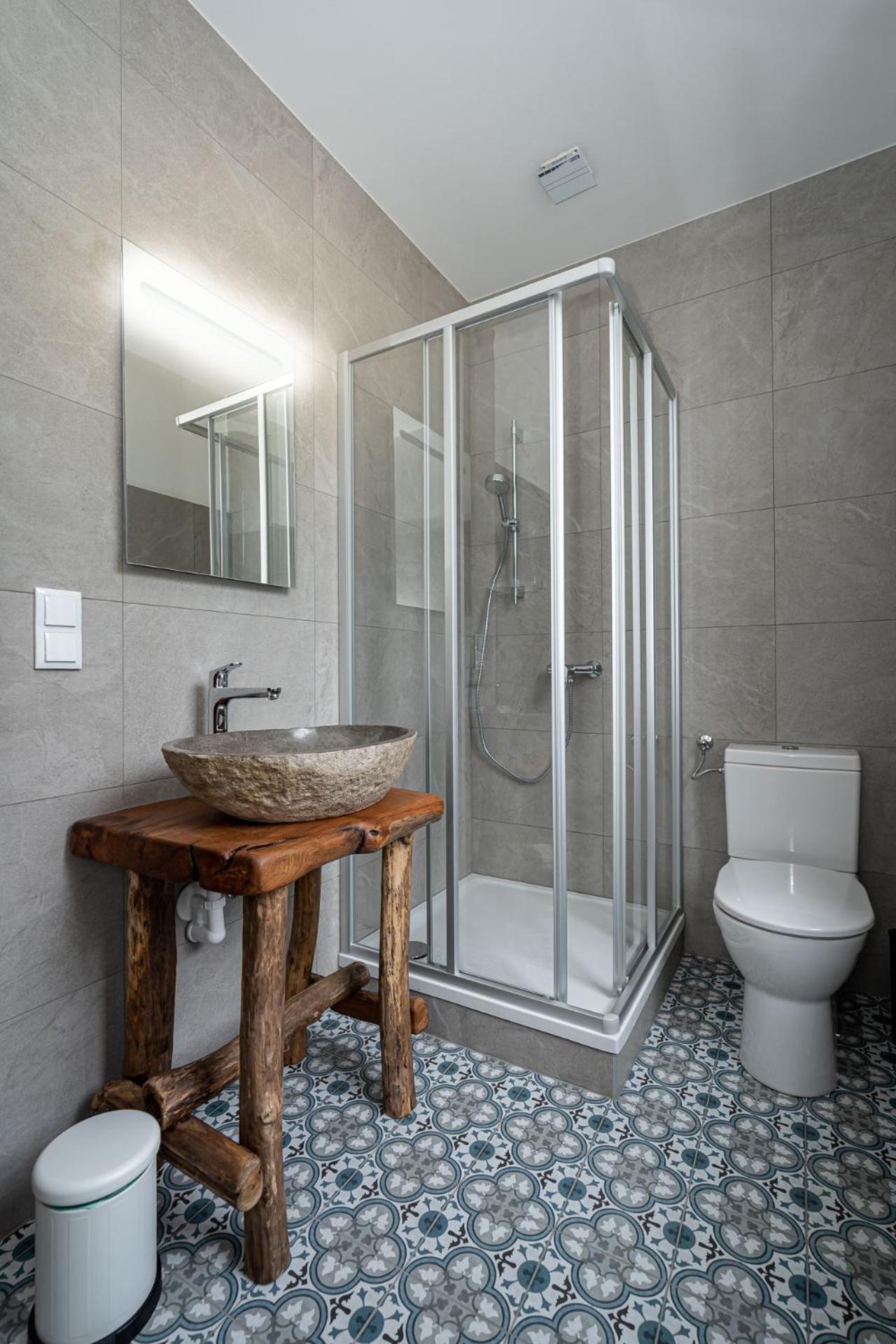Freelife Guesthouse