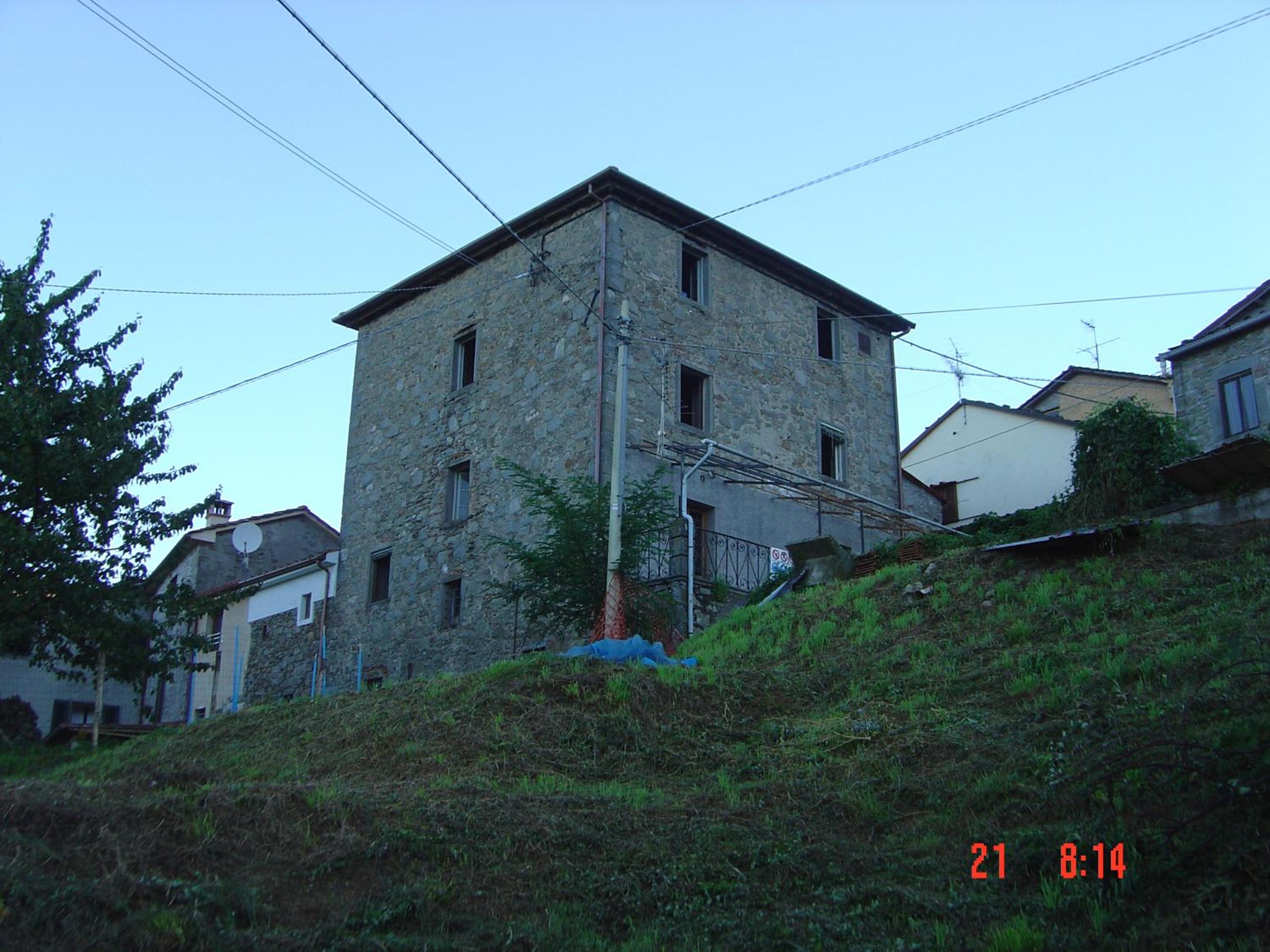 Hotel Gombereto 10 - Image 1