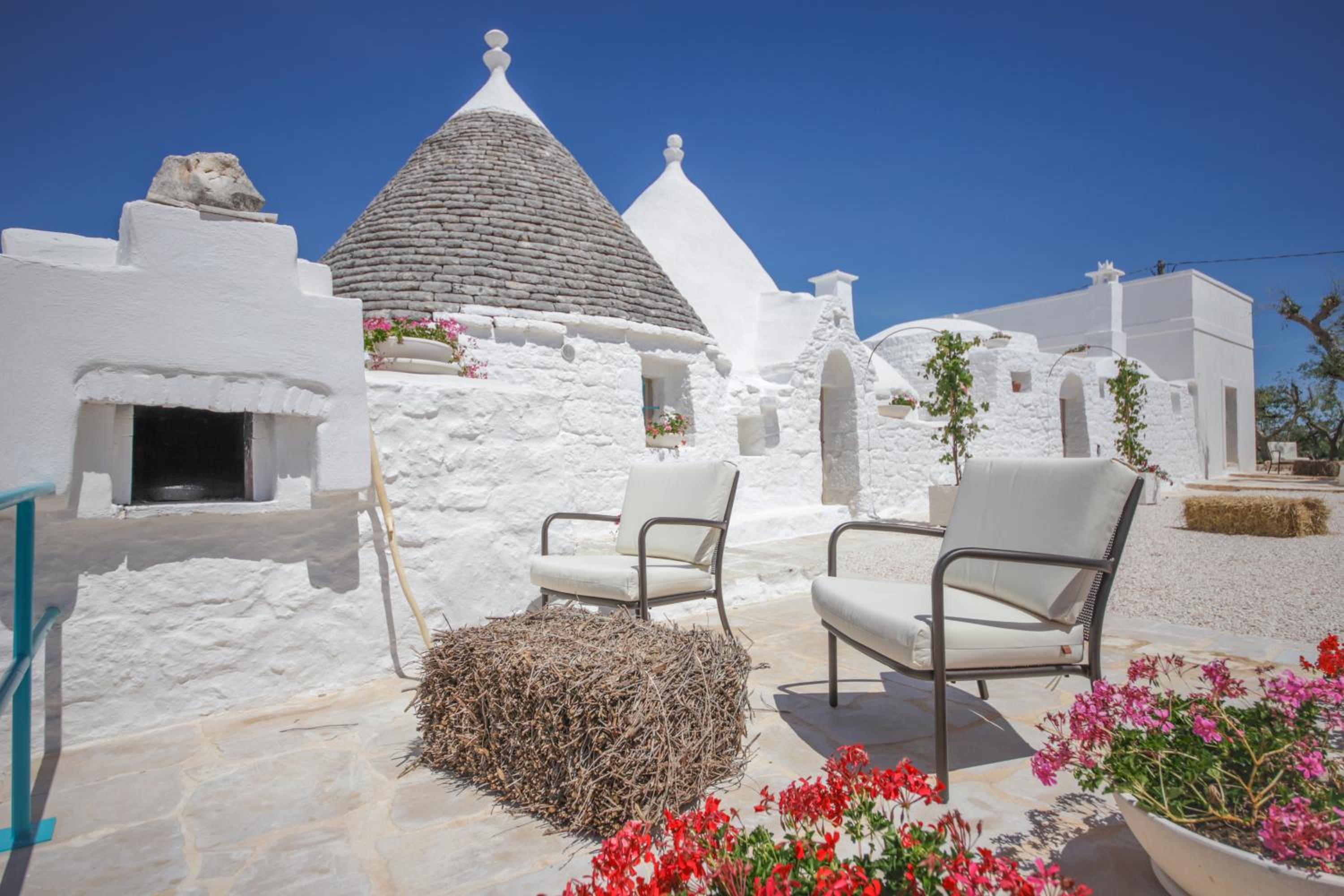 Petranima Wellness in Trulli view 3