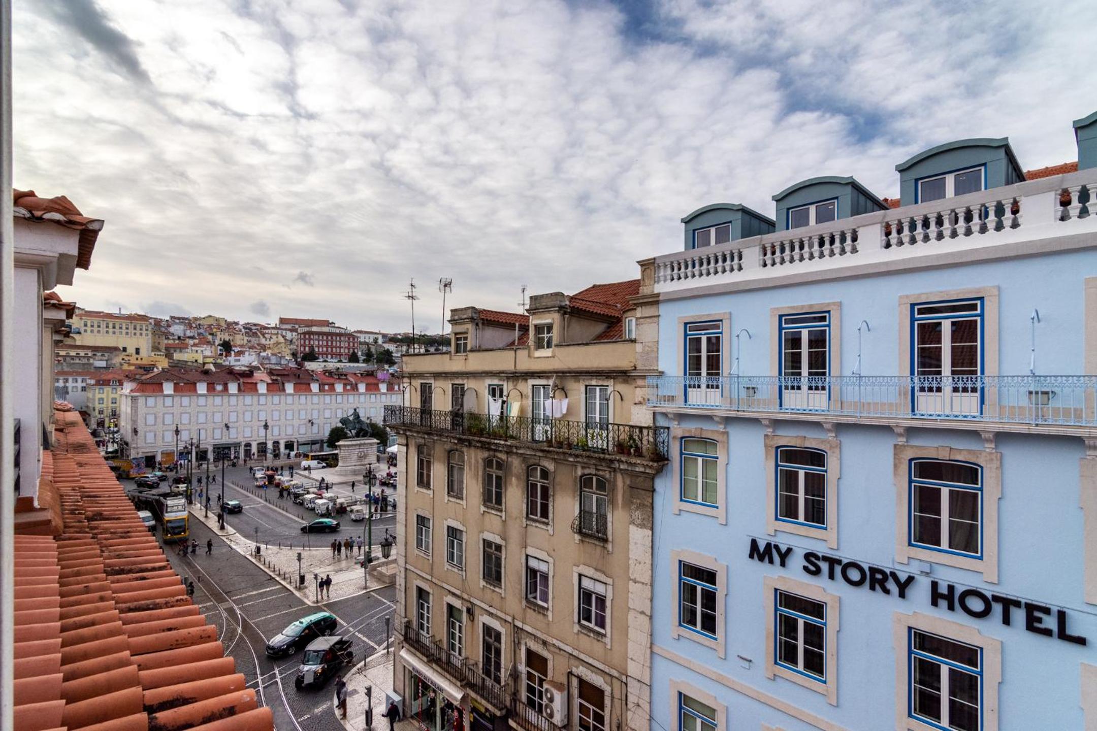 WHome | Madalena Downtown Luxury Duplex view 2