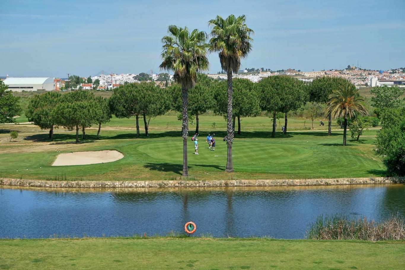 La Quinta II by Ĥ view 3