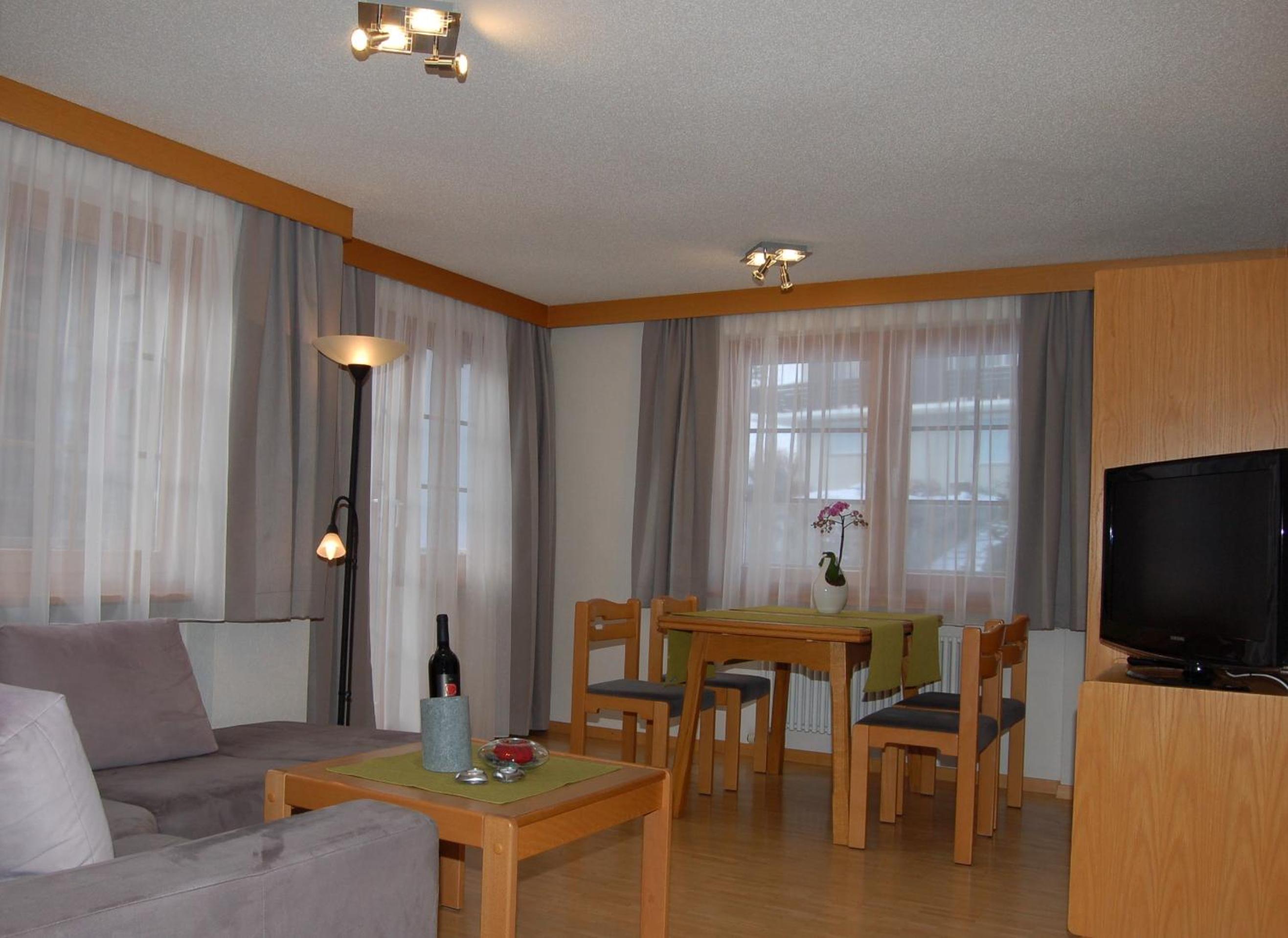 Apartment Swiss Chalet