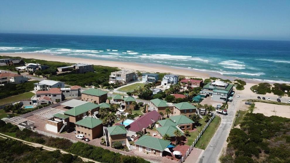 Shearwater on Sea, Myoli, Sedgefield