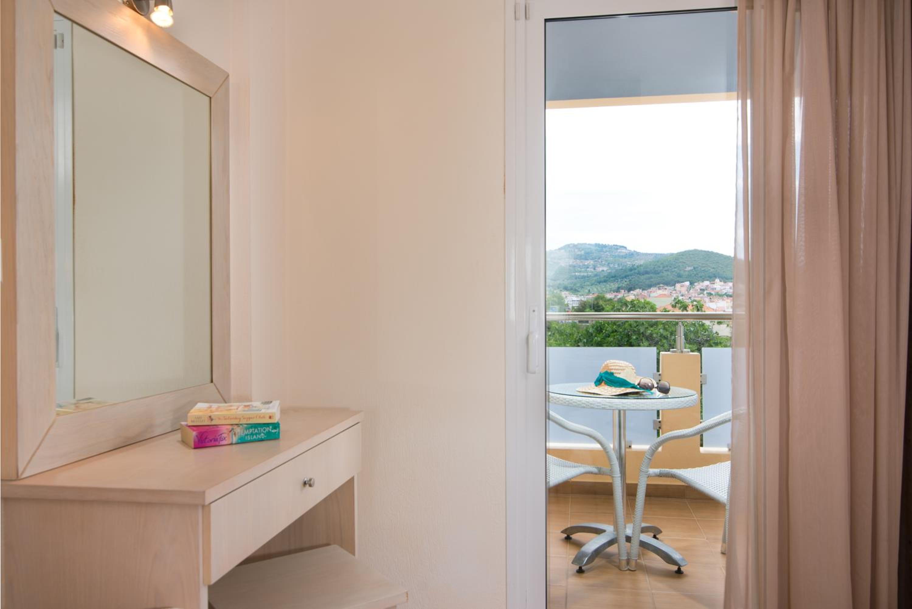 Sunray Hotel en Limenaria