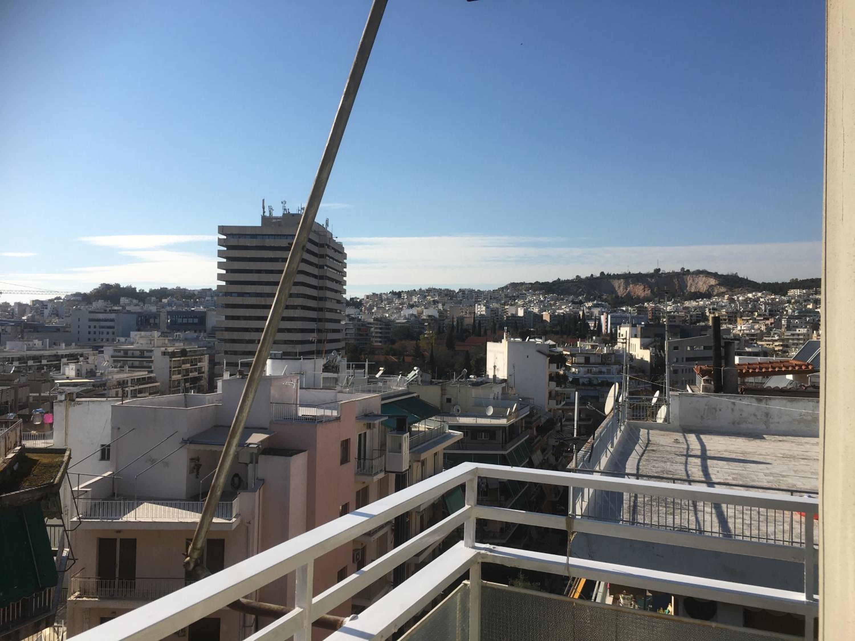 Cozy apartment near metro-Athens view