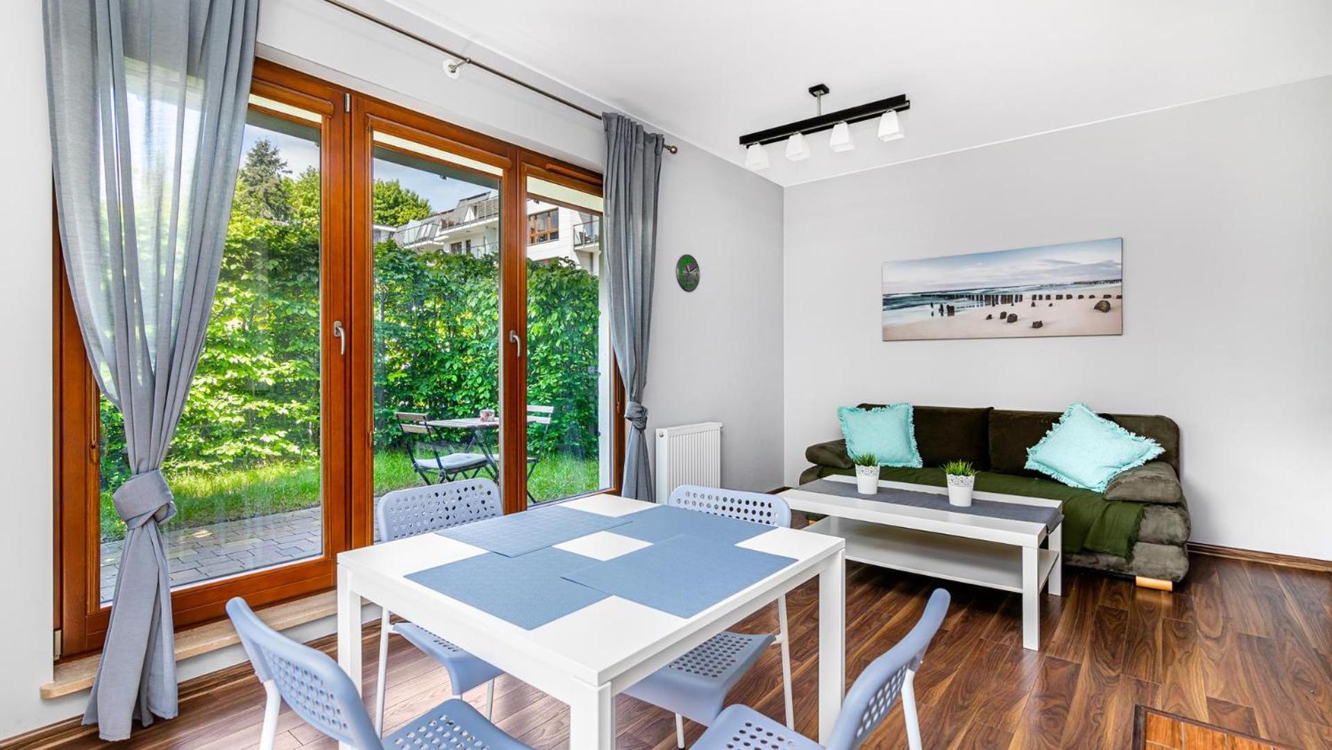 Aquarius Sopot - BillBerry Apartments view 4