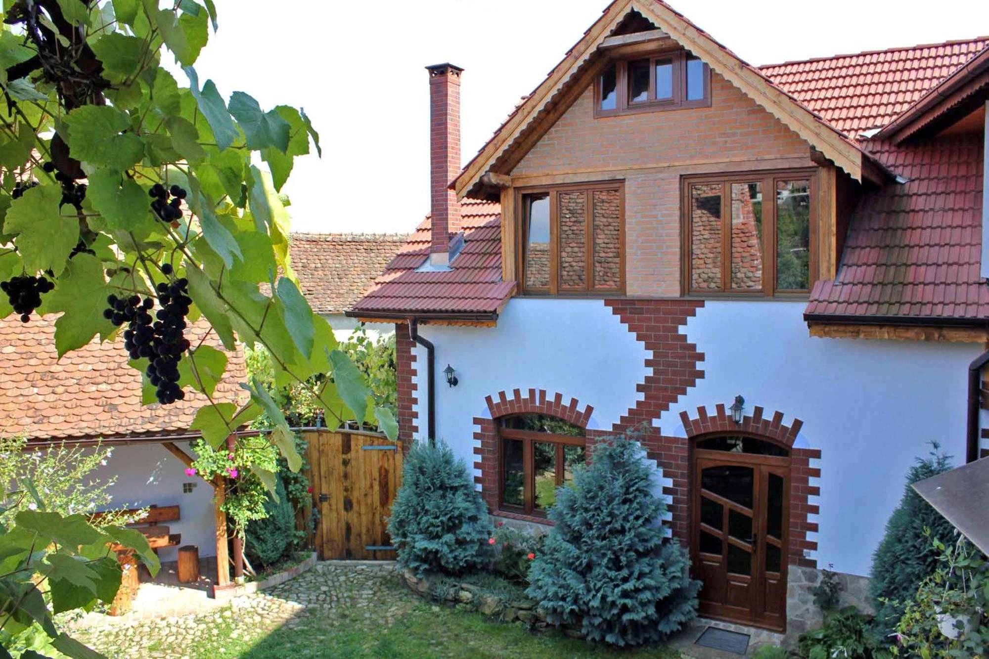 Photo 46
