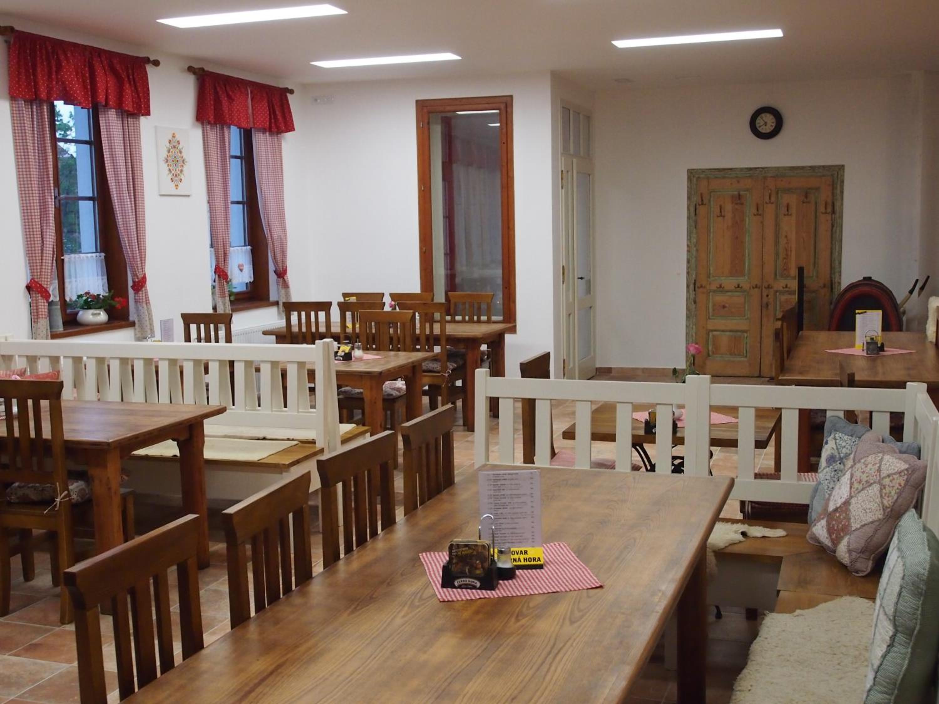 Penzion a restaurace U Hroznu