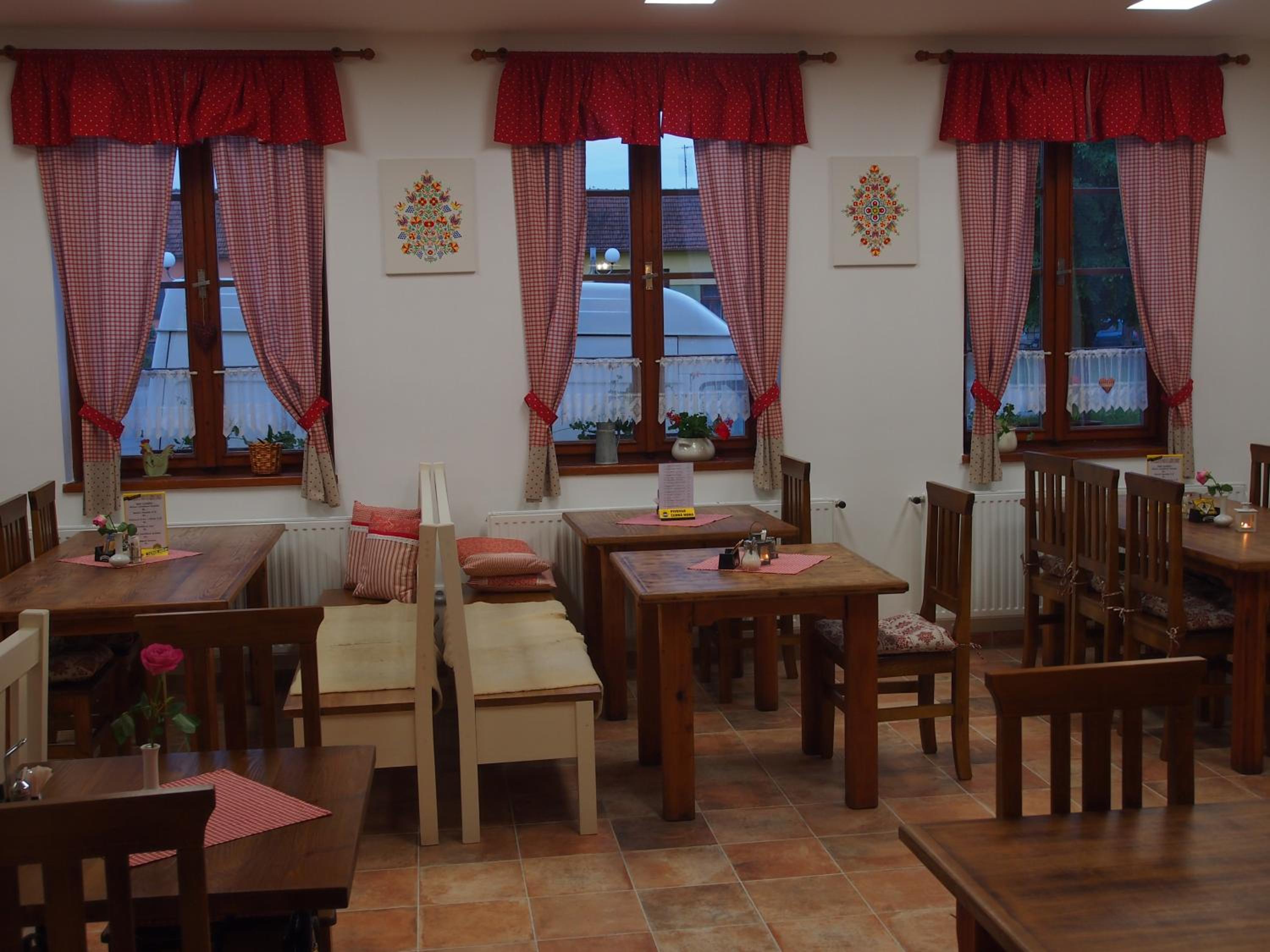 Penzion a restaurace U Hroznu