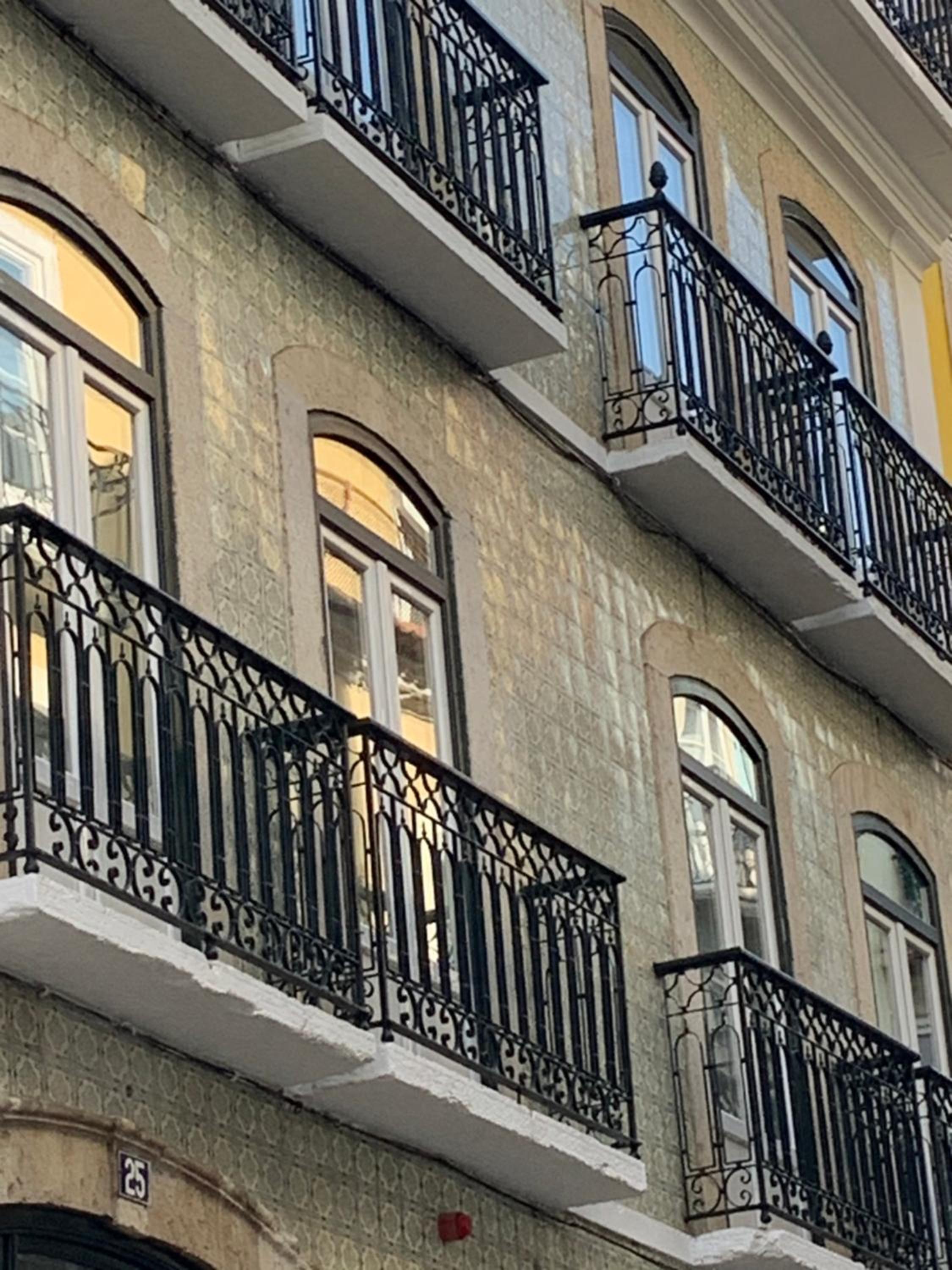 SORIANO Place view 2