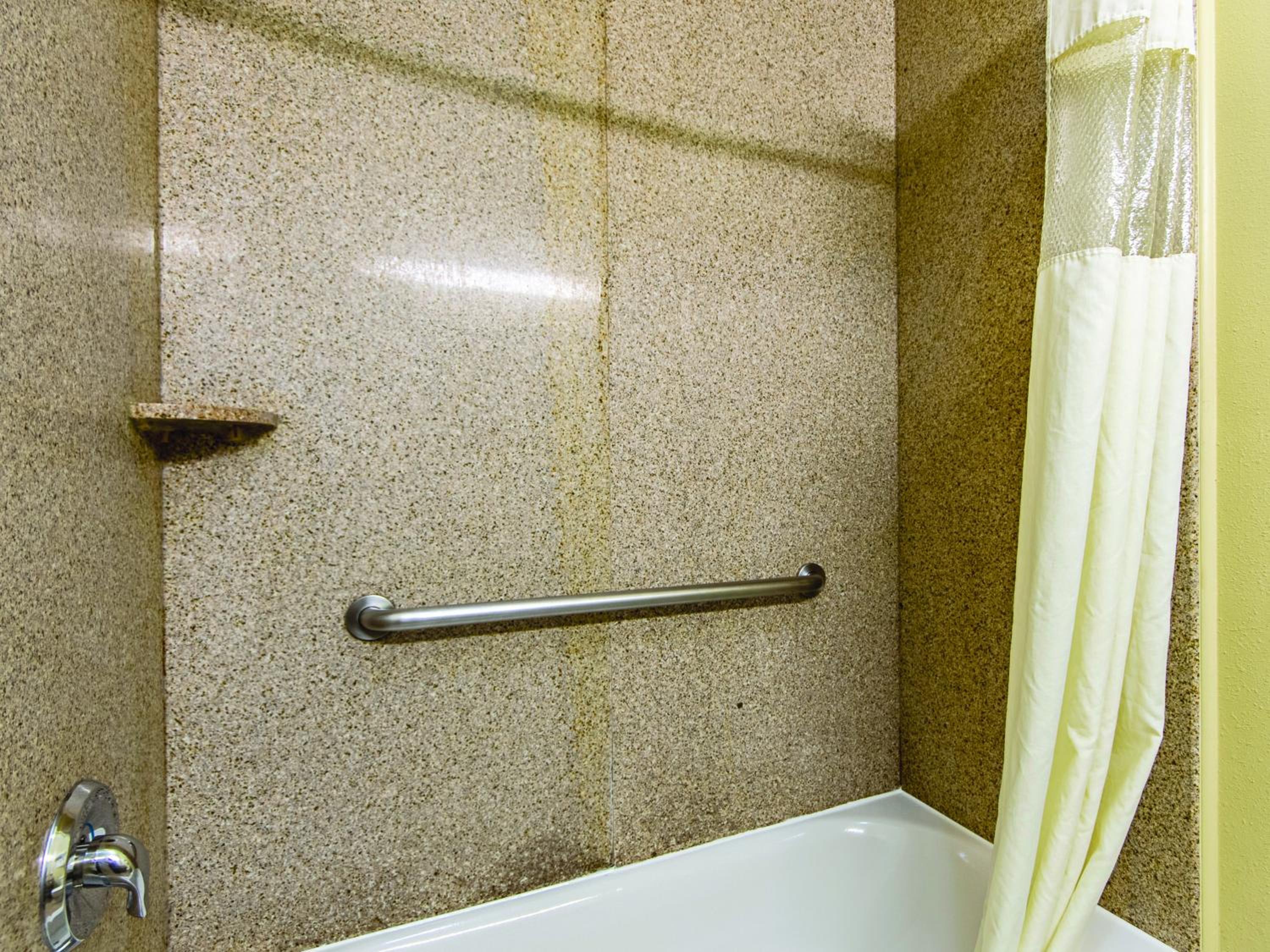 La Quinta by Wyndham Houston New Caney - Property Image 3