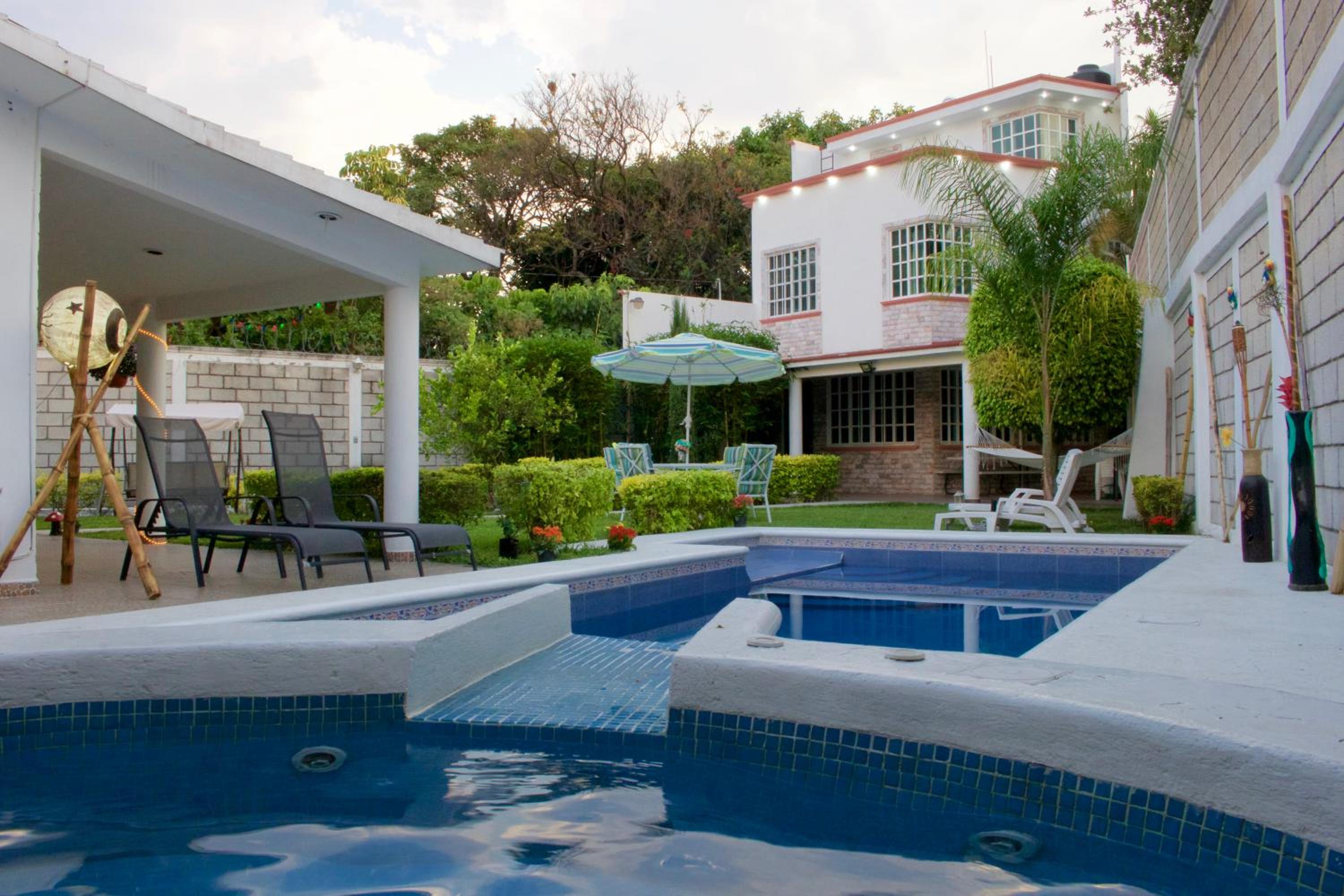 Preciosa Casa Maya Alberca y Jacuzzi Jiutepec Cuernavaca view 3