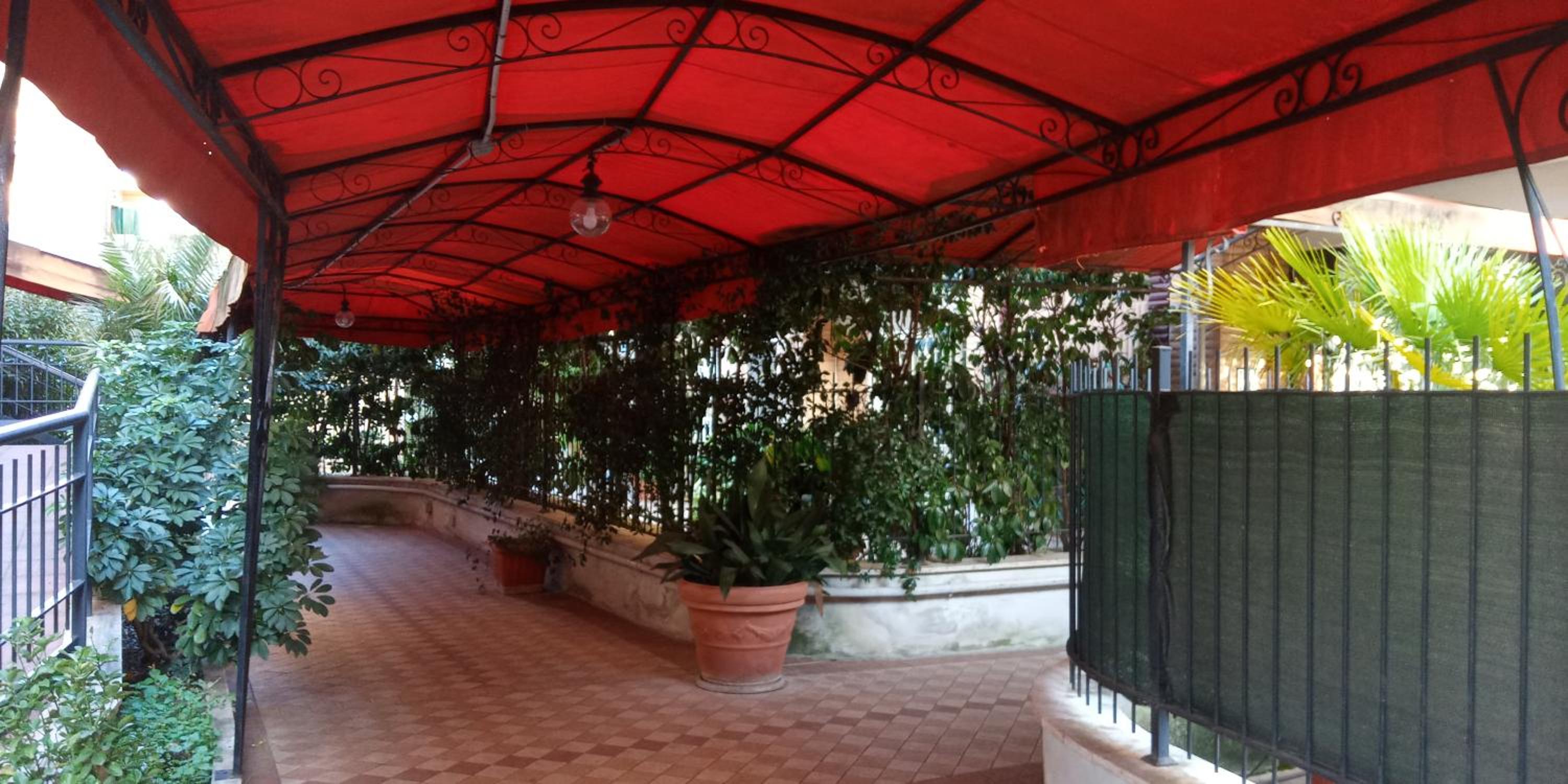 Aurelia Begonia Apartment - family & business