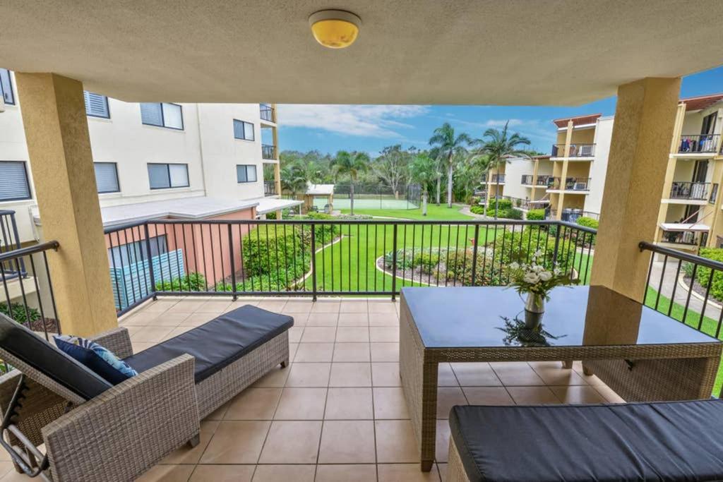 Serene 3BR Beachfront Retreat, Relax & Reconnect