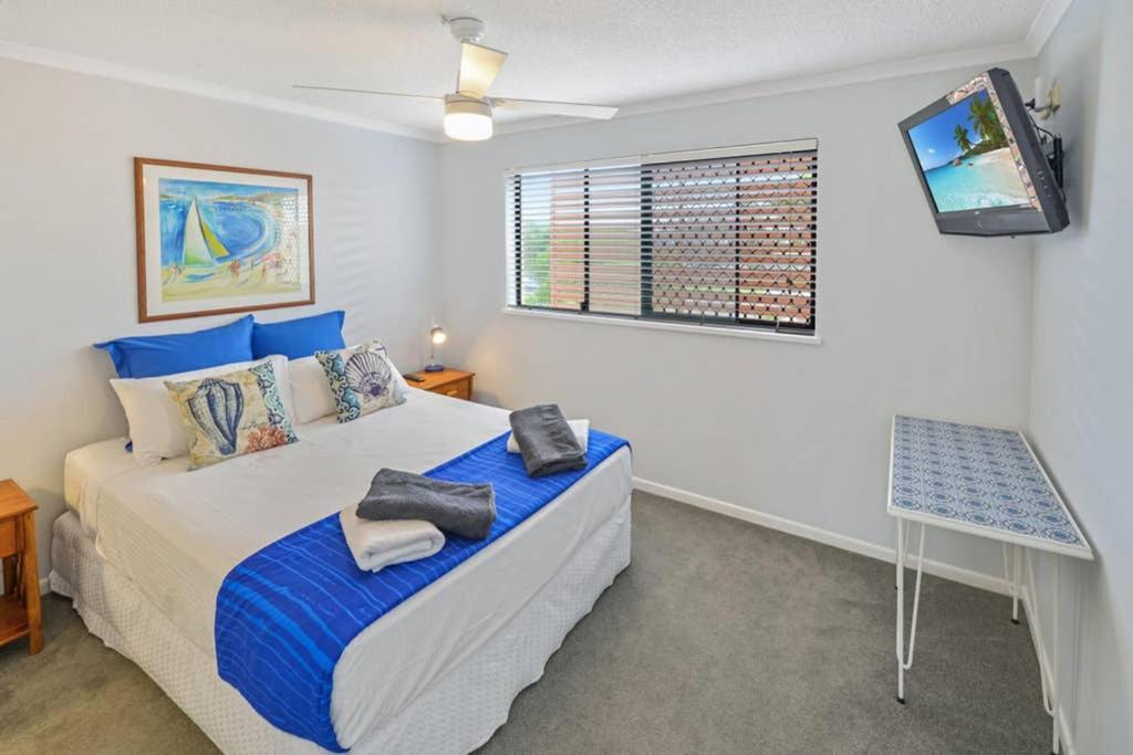 Serene 3BR Beachfront Retreat, Relax & Reconnect
