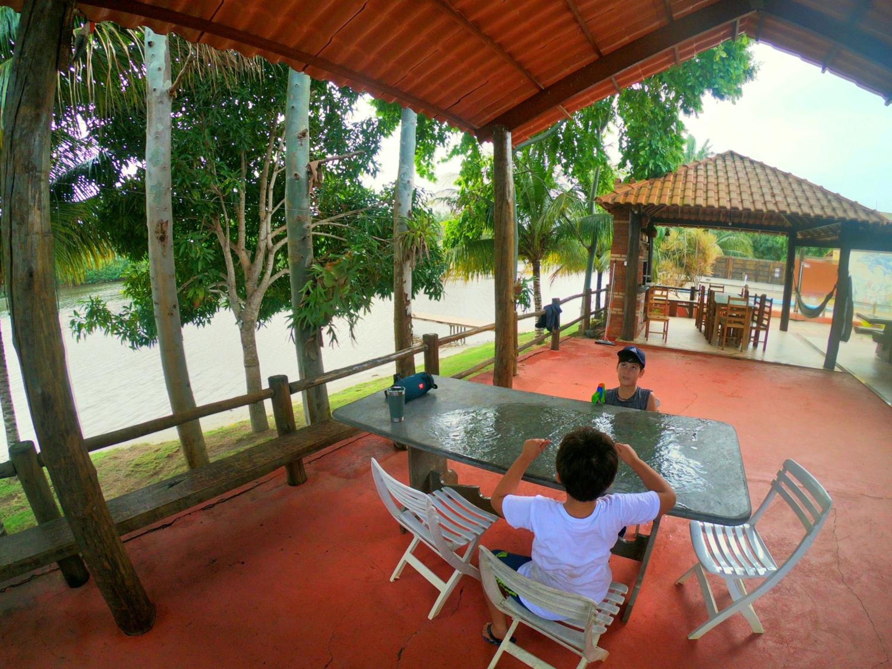 CASA AMARELA Beira Rio Guriri