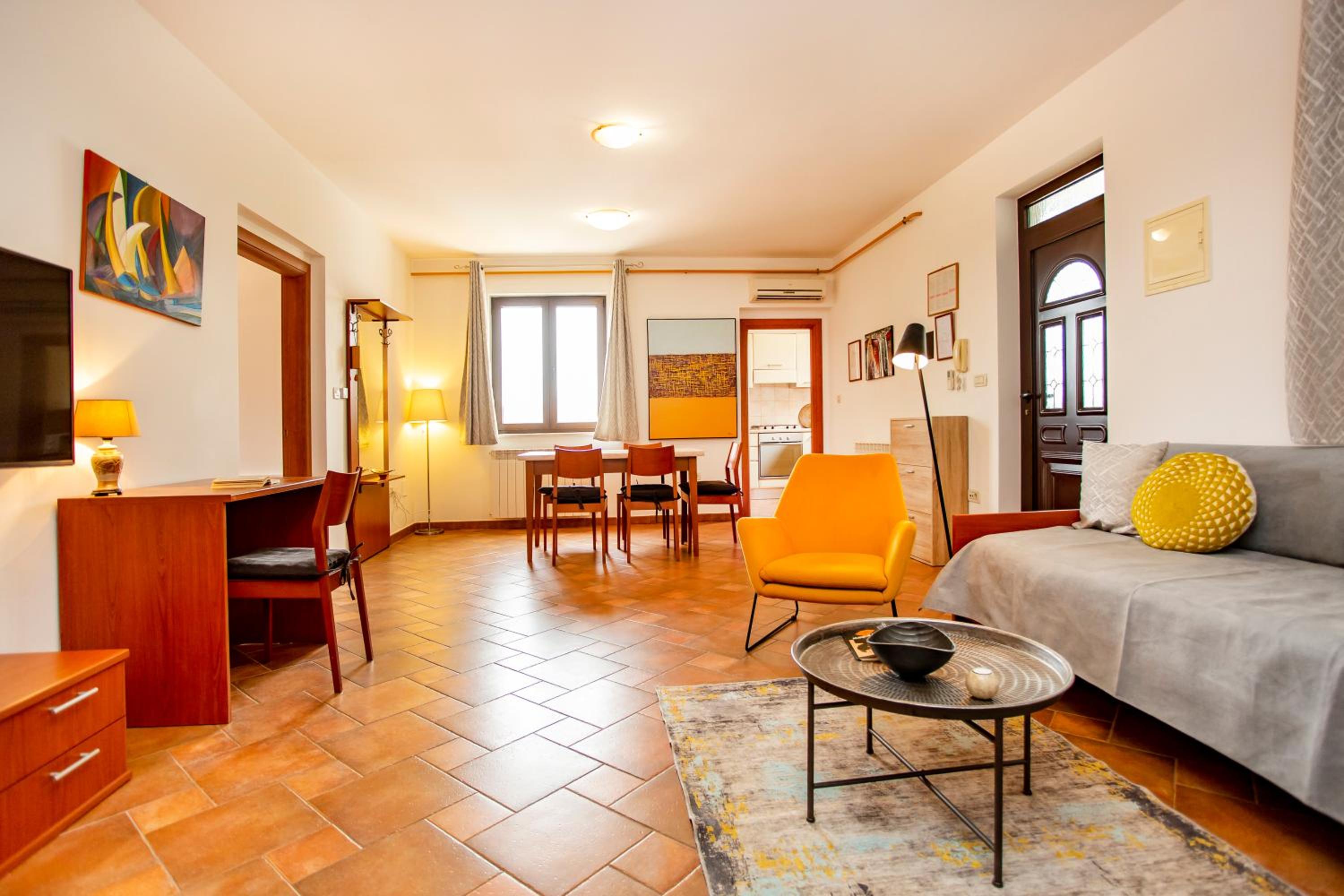 Apartments Maller