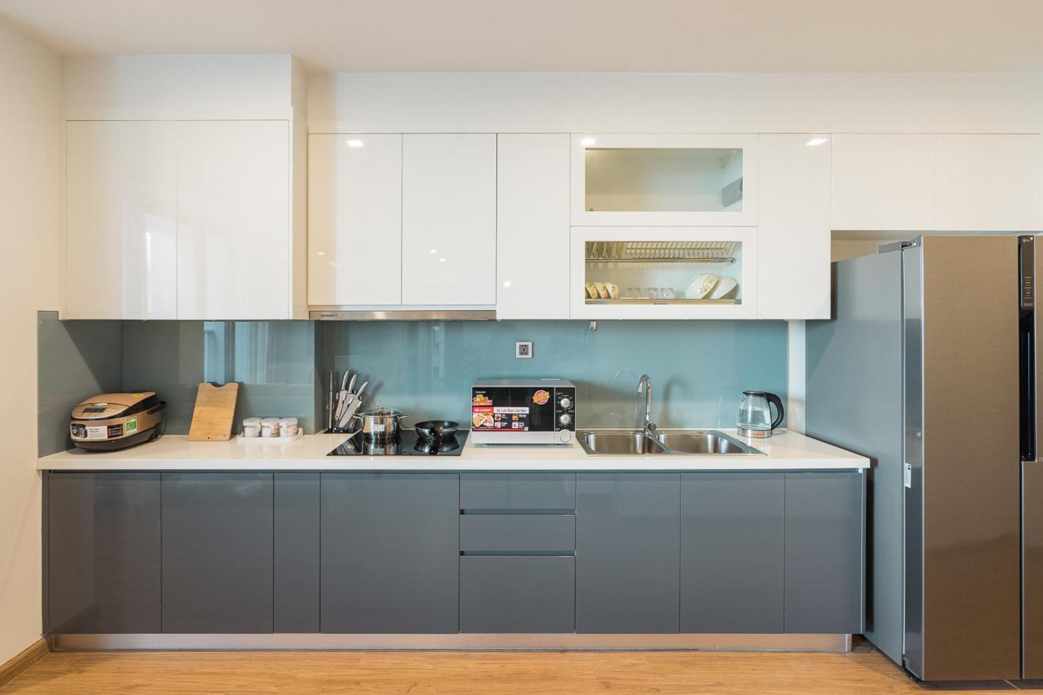 LUXURY APARTMENT VINHOME METROPOLIS next LOTTE Center,Japan Embassy