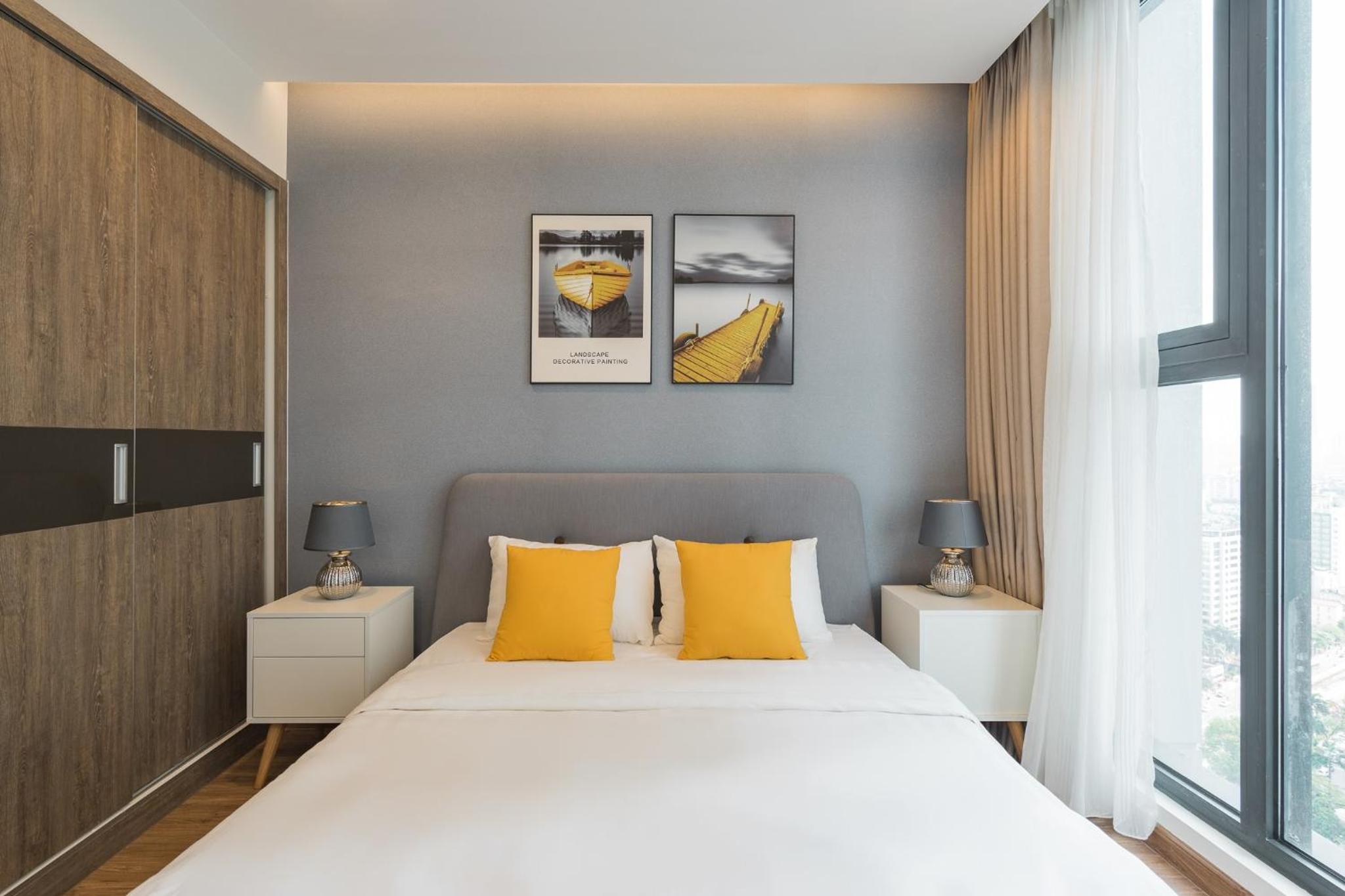 LUXURY APARTMENT VINHOME METROPOLIS next LOTTE Center,Japan Embassy