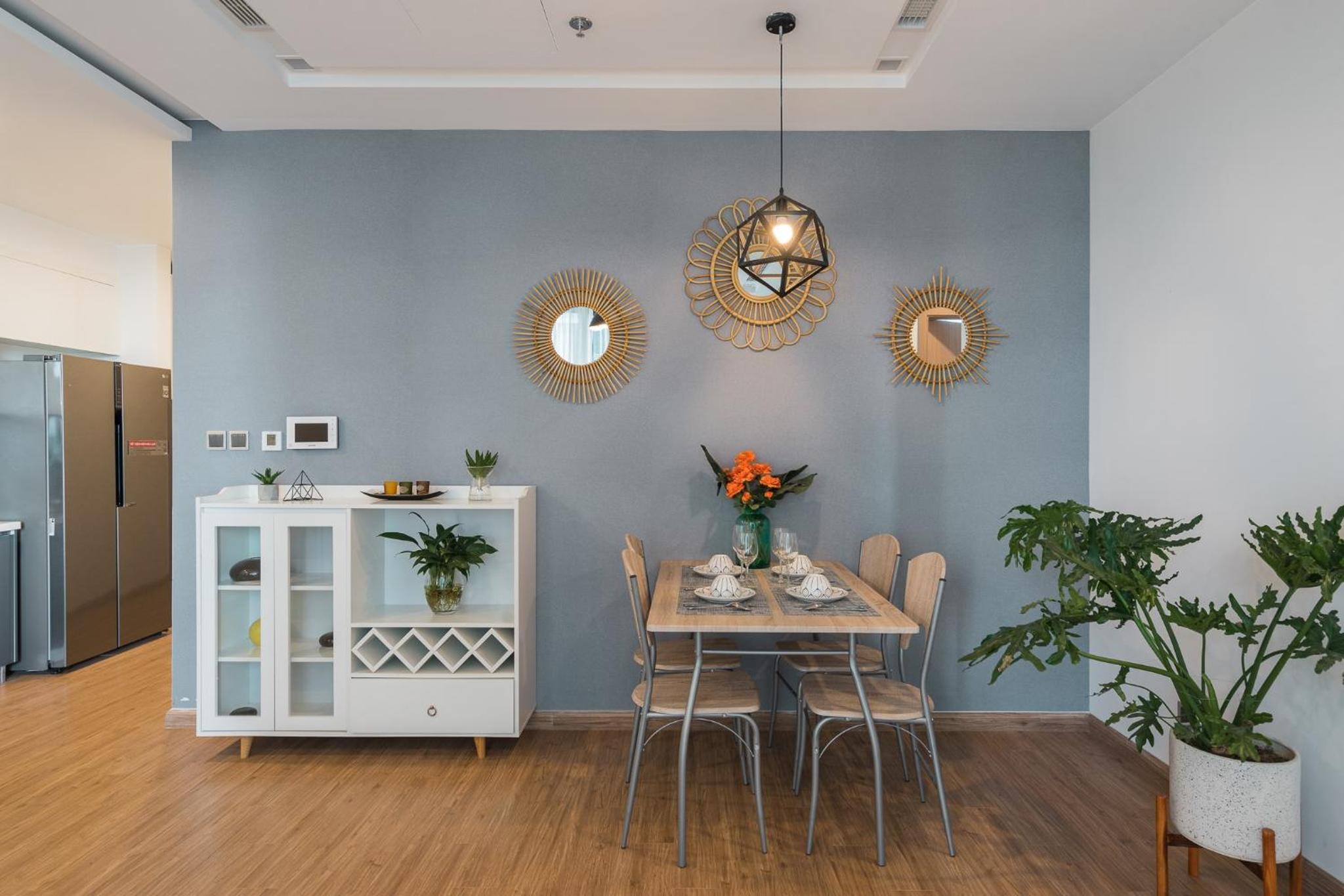 LUXURY APARTMENT VINHOME METROPOLIS next LOTTE Center,Japan Embassy