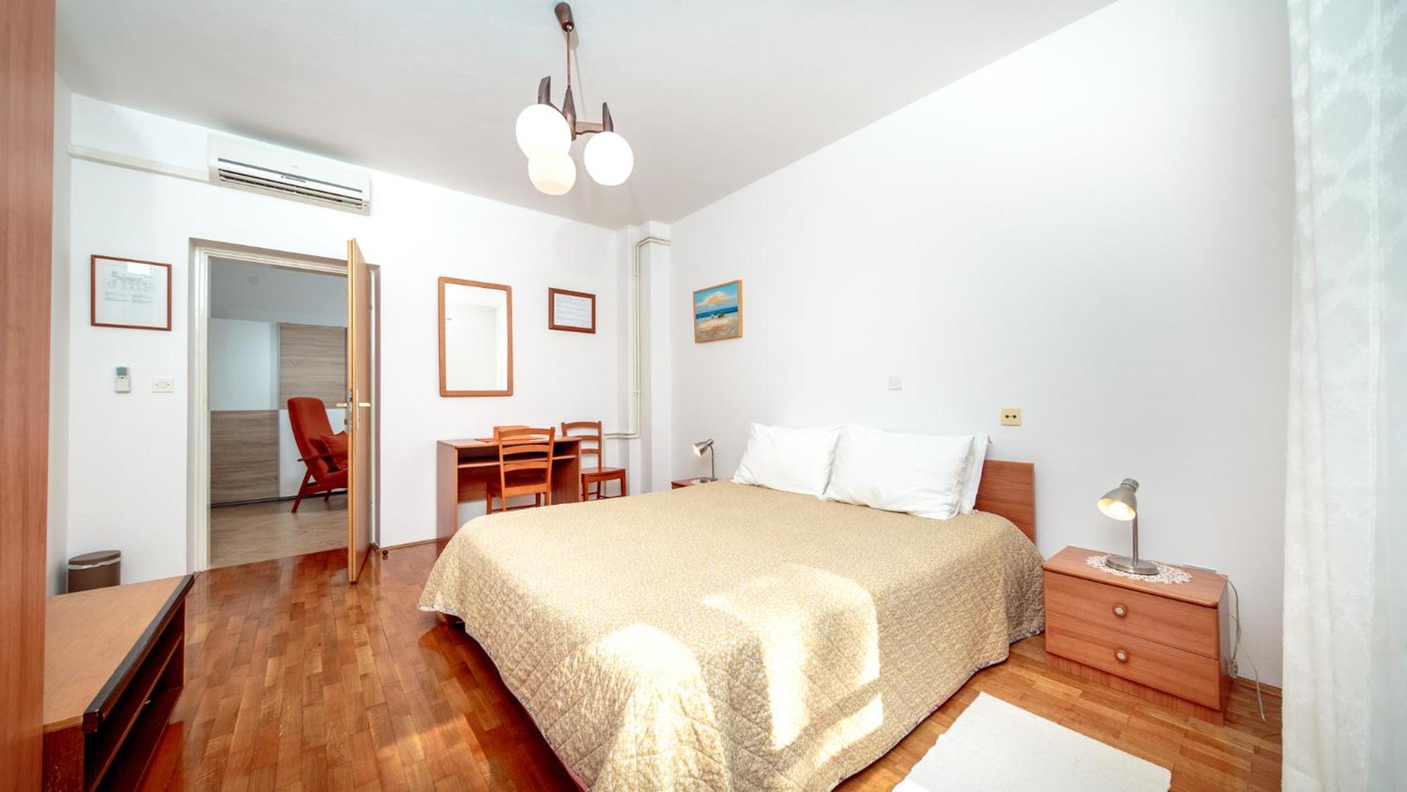 Apartments Maller