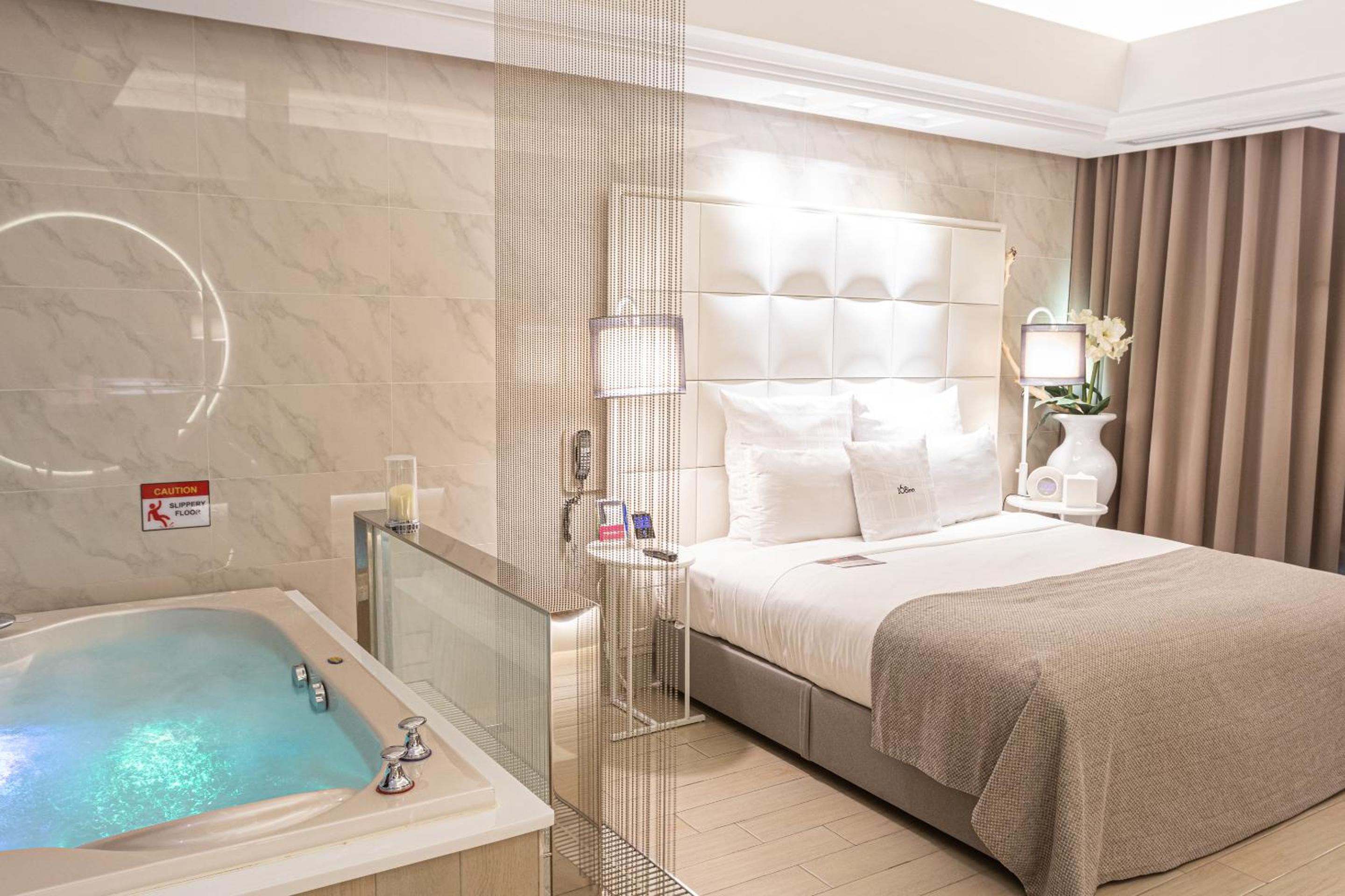 Six Star Motel-Taoyuan