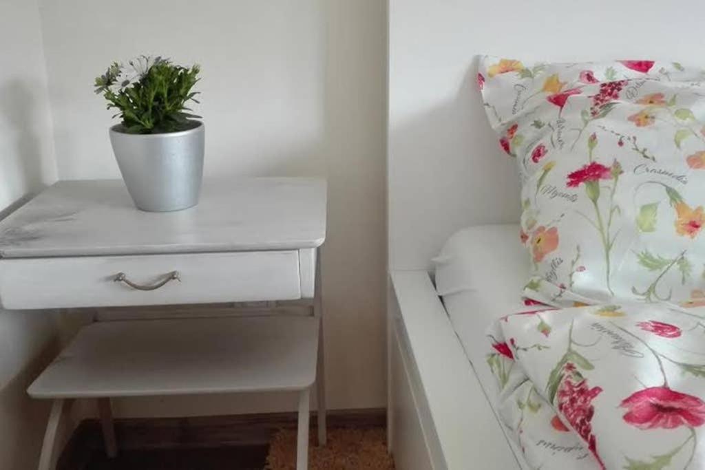 Apartament z tarasem view 3