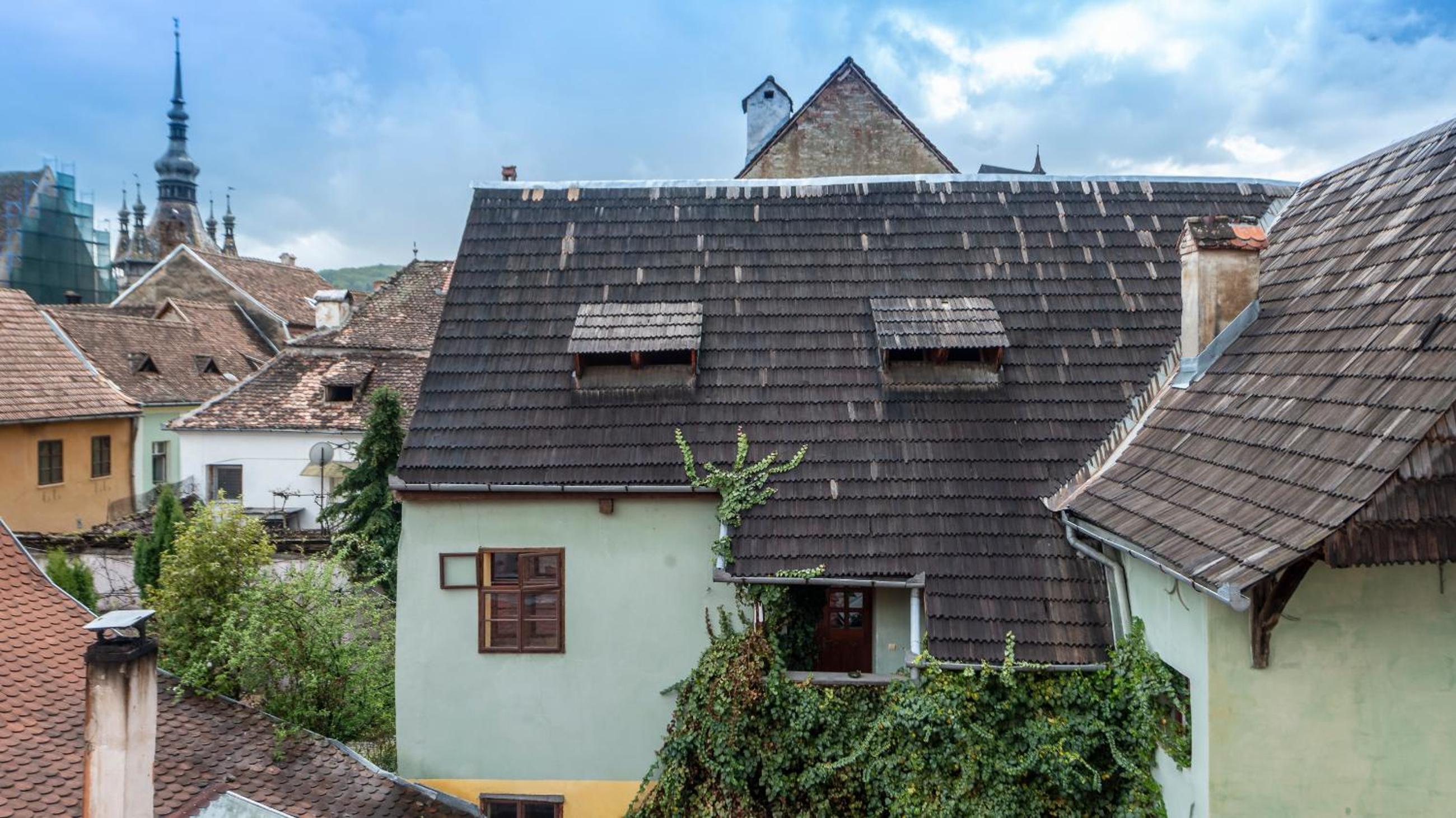 Burg Hostel Sighisoara - Image 3