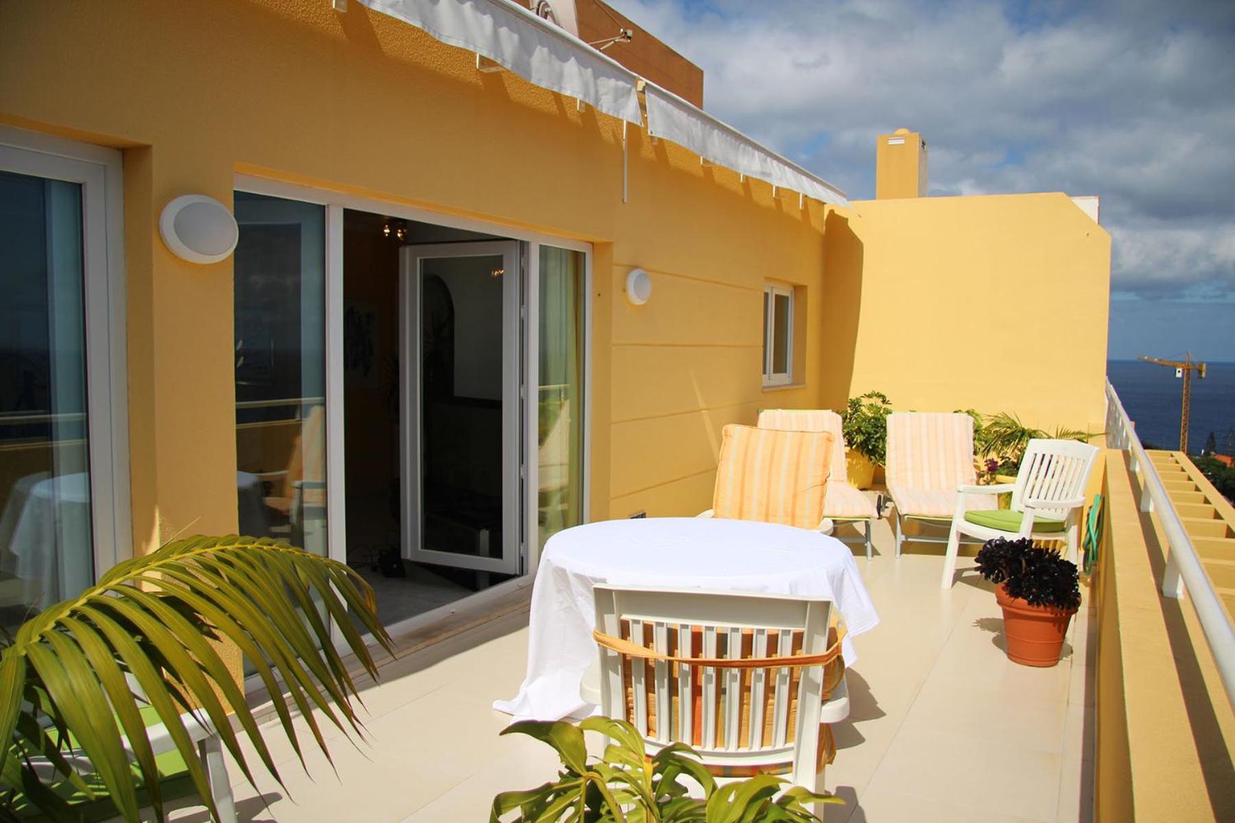 Hotel Penthaus Villa Erika Madeira - Image 1