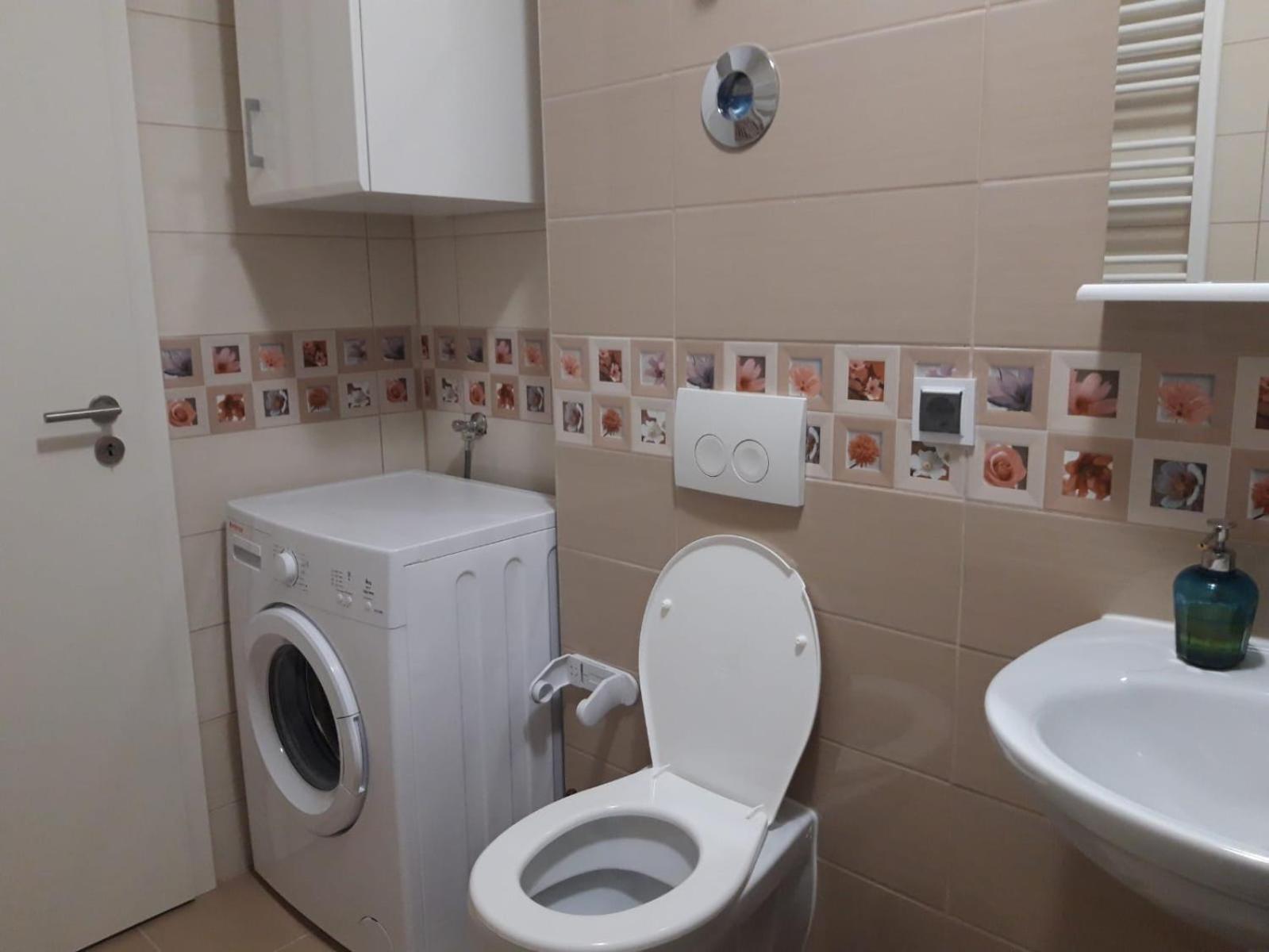 ELISSA APARTMENT