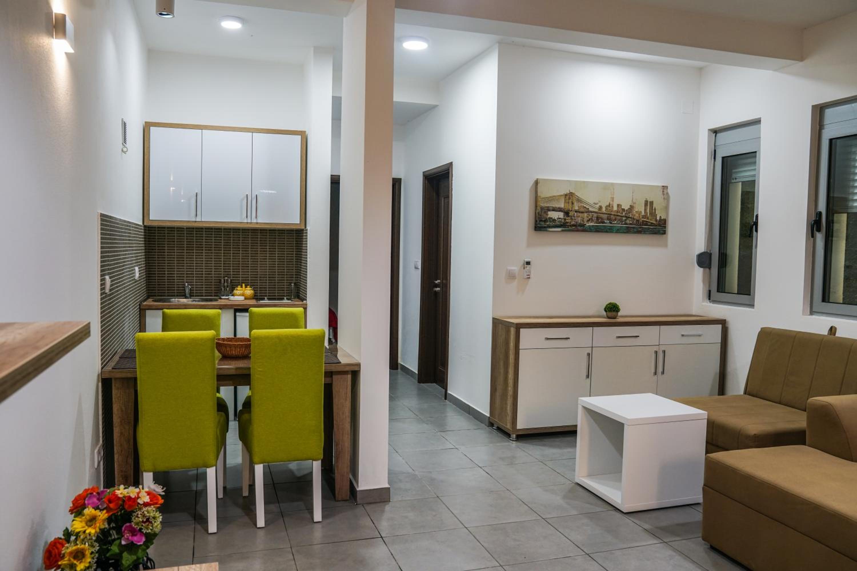 BUZUKU Apartments Liman (Mediterraneo) view 2