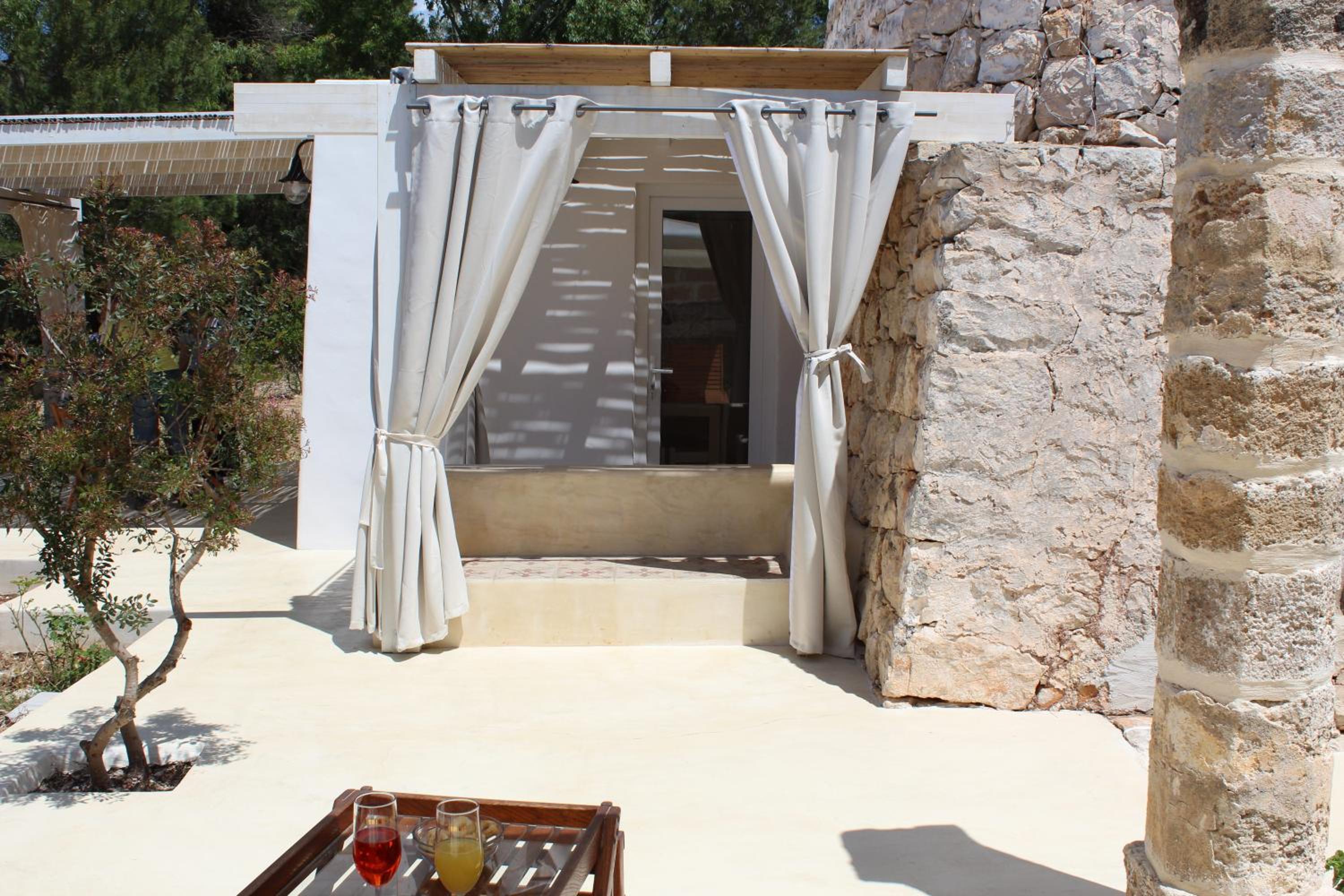Trullo Le Macchie view 4