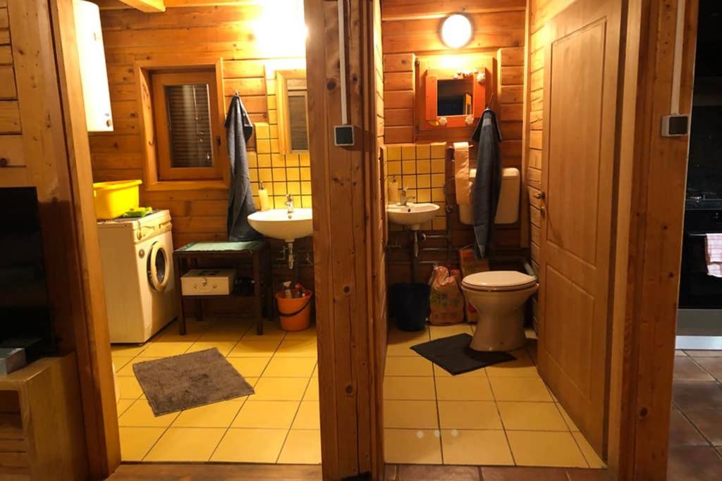 Photo 12