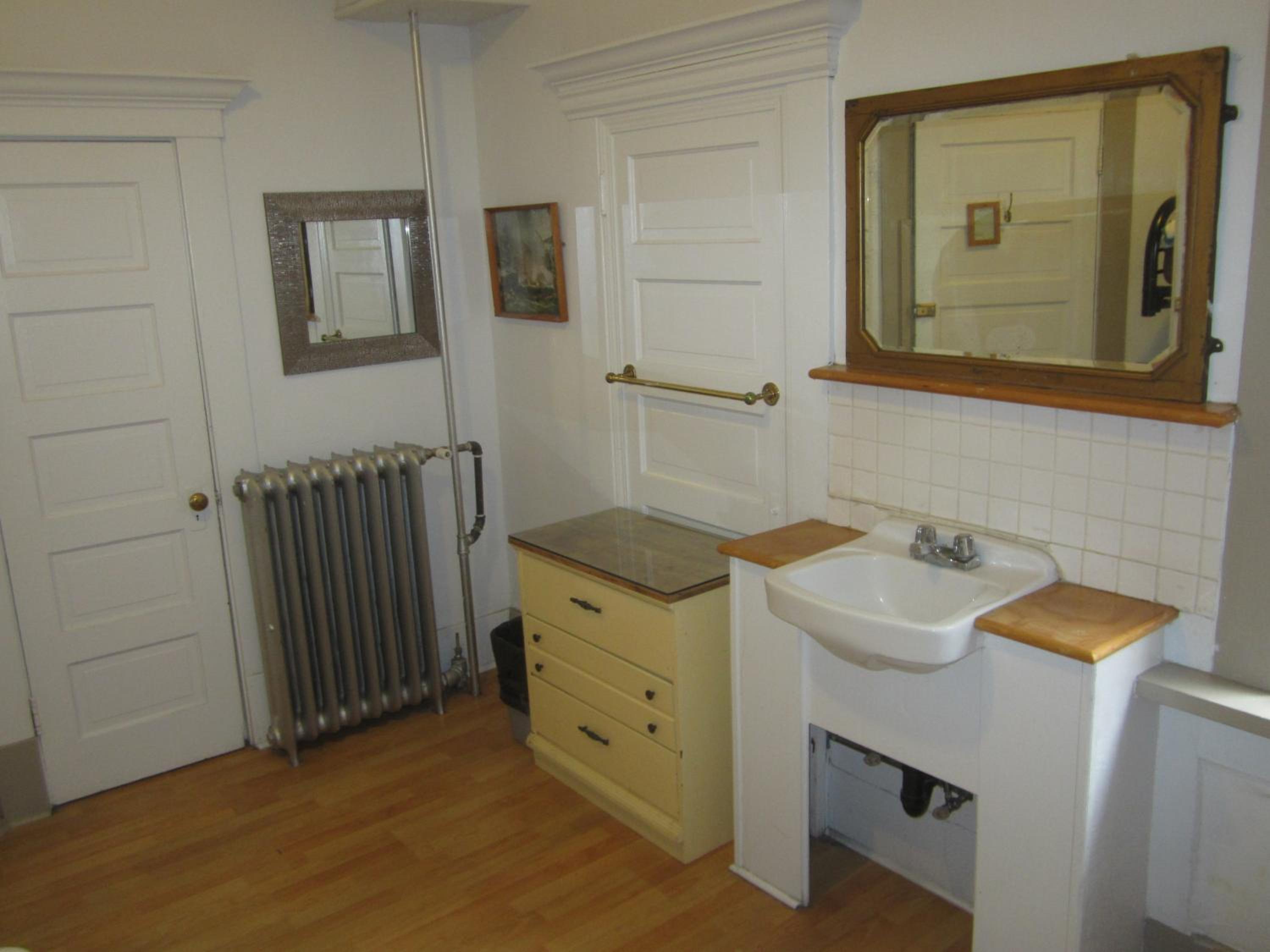 Photo 28
