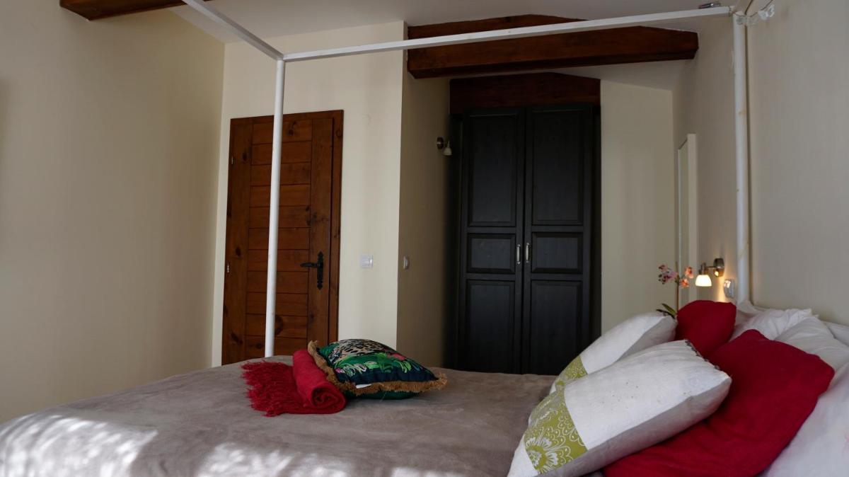Photo 42