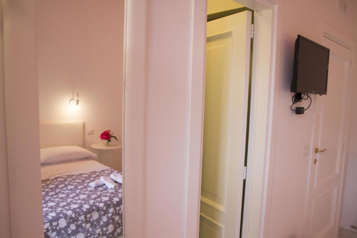 Il Borghetto Apartments & Rooms