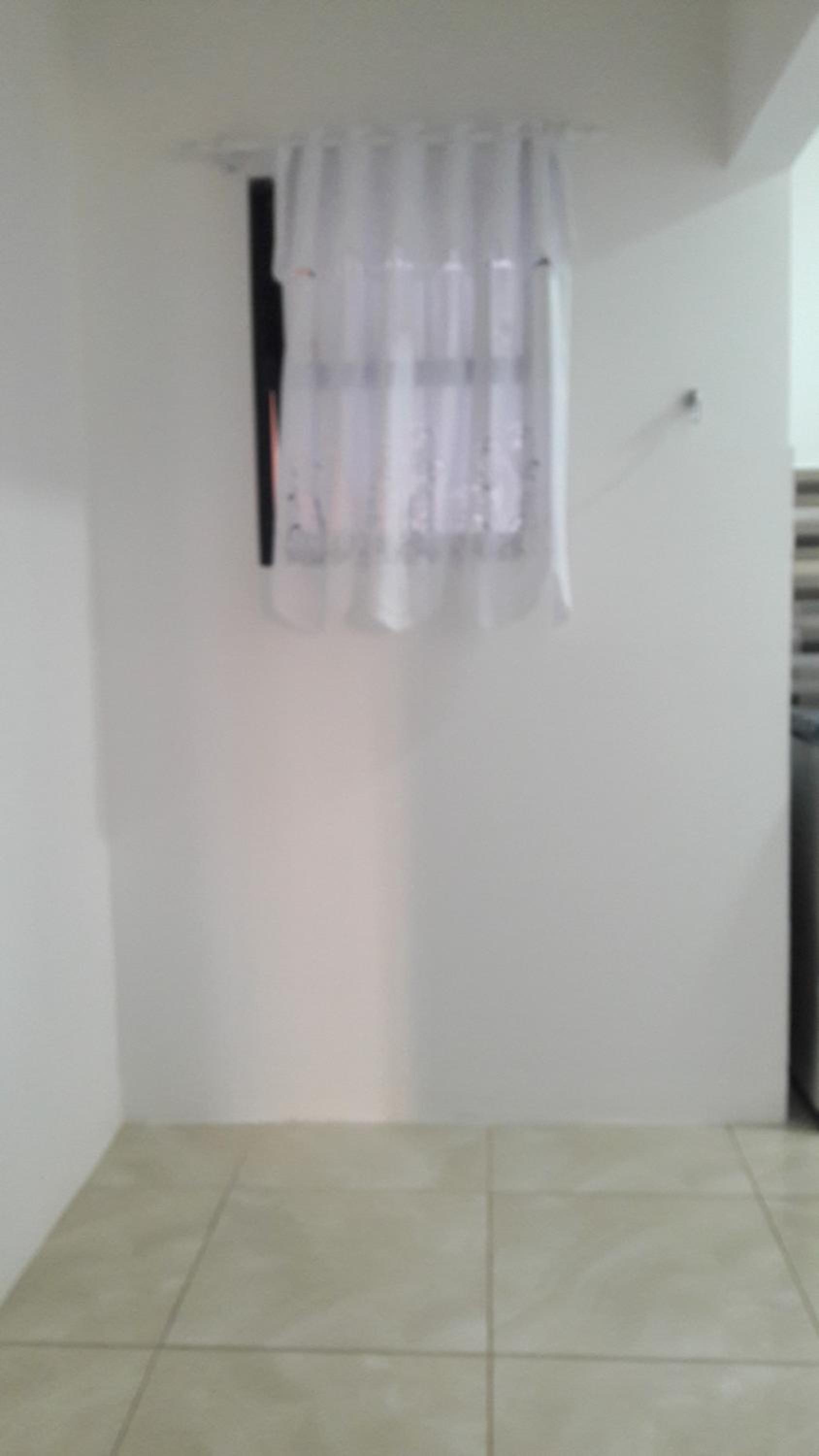 CASA 01 DORM TERRENO COMPARTIDO
